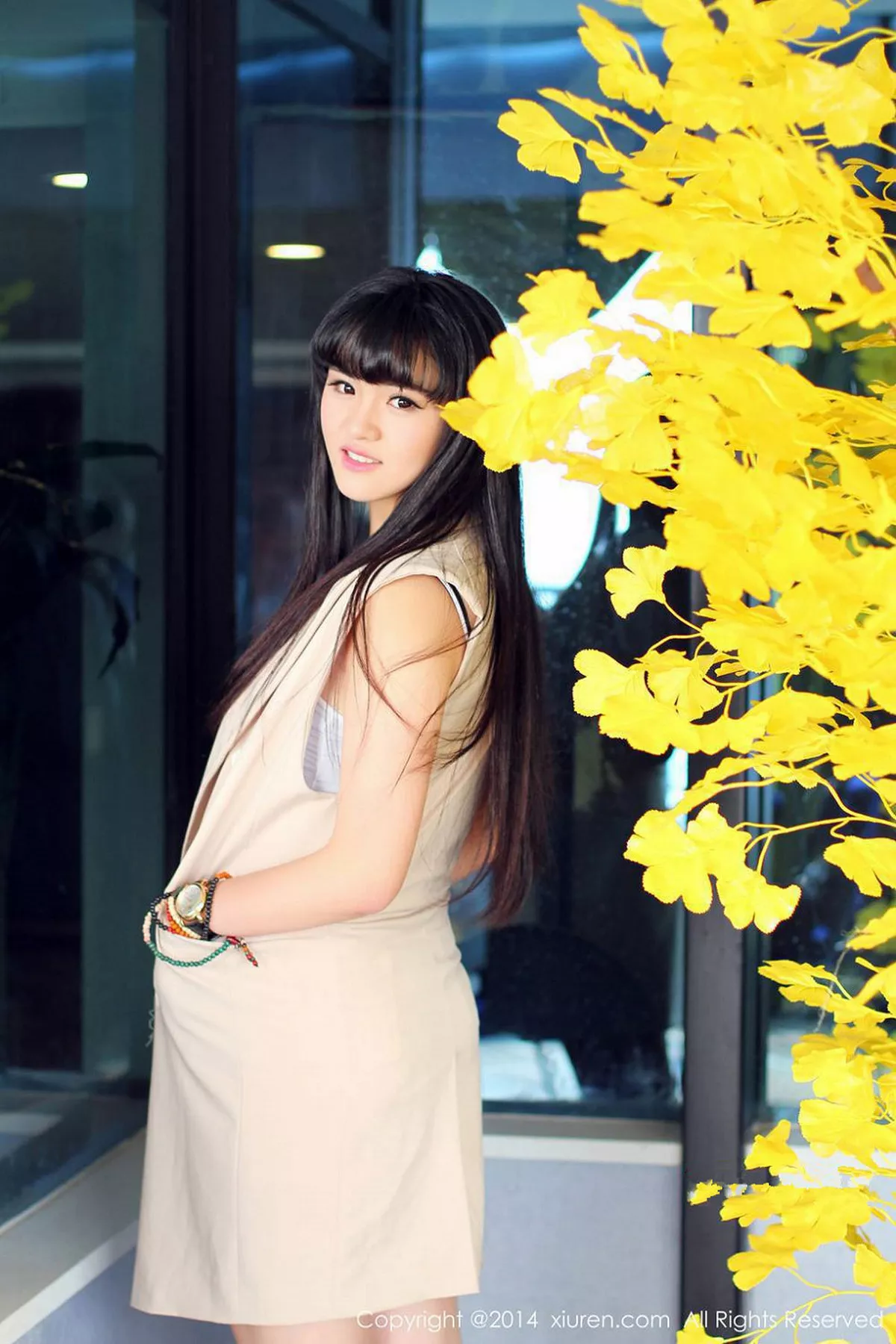 秀人集.com_[XiuRen秀人网]No.261_90后美女模特旭儿F罩杯丰满美胸性感内衣系列写真80P