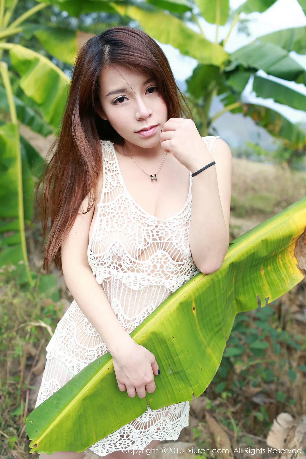 秀人集.com_[XiuRen秀人网]No.317_模特vetiver嘉宝贝儿泰国旅拍户外大胆内衣性感美胸写真37P