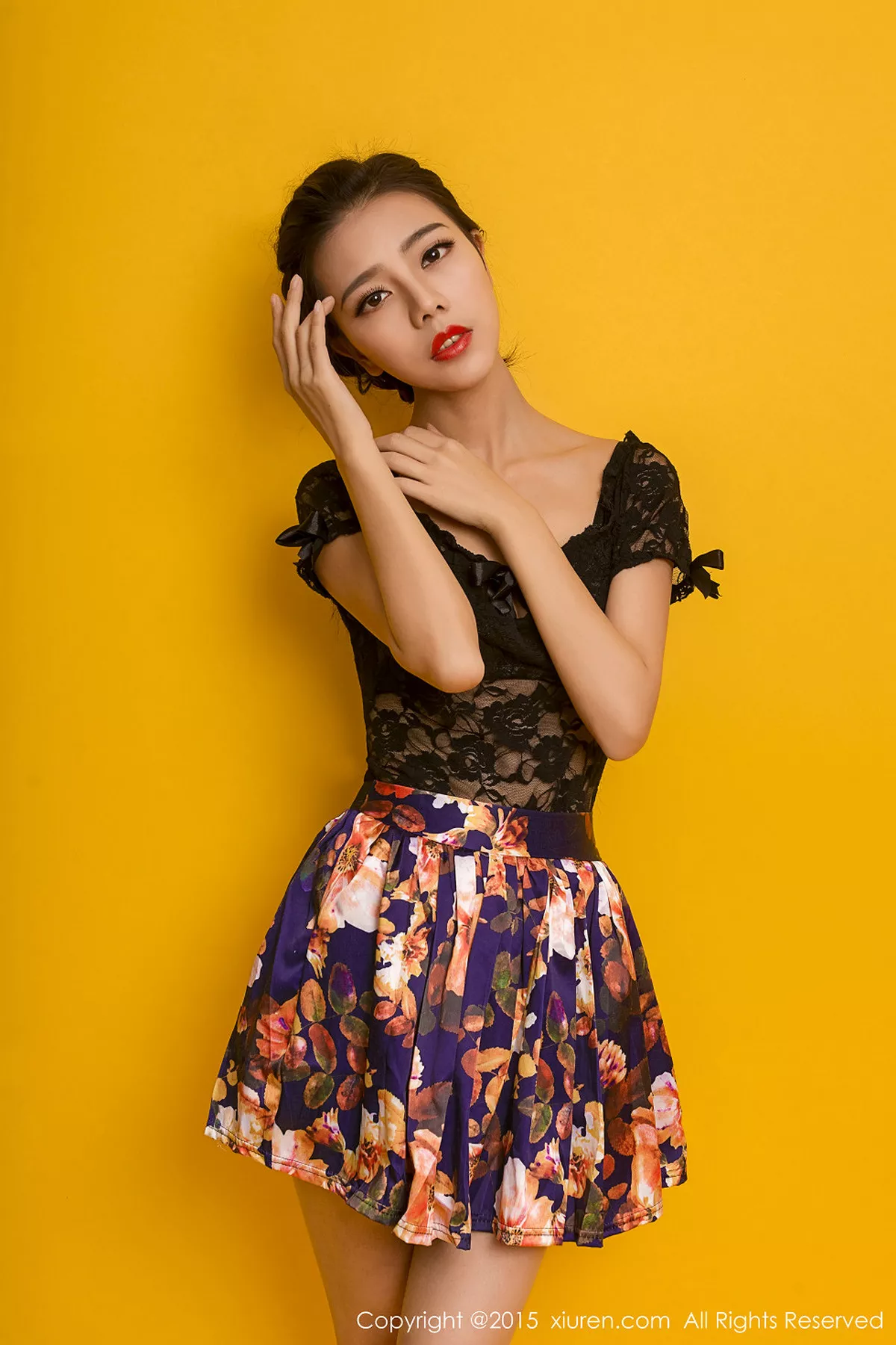 秀人集.com_[XiuRen秀人网]No.297_性感女神HONEYAL书本挡胸半裸秀豪乳完美诱惑写真50P