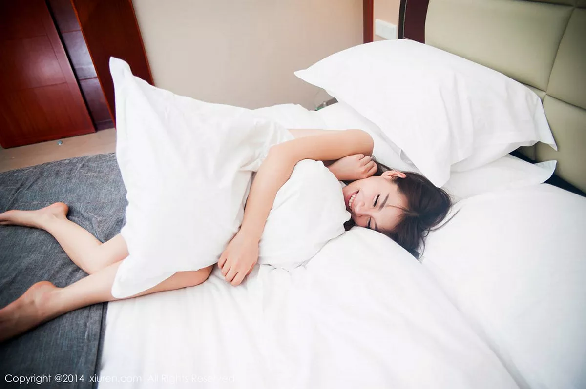 秀人集.com_[XiuRen秀人网]No.251_嫩模vetiver嘉宝贝儿性感私房内衣秀大胸美乳诱惑写真78P