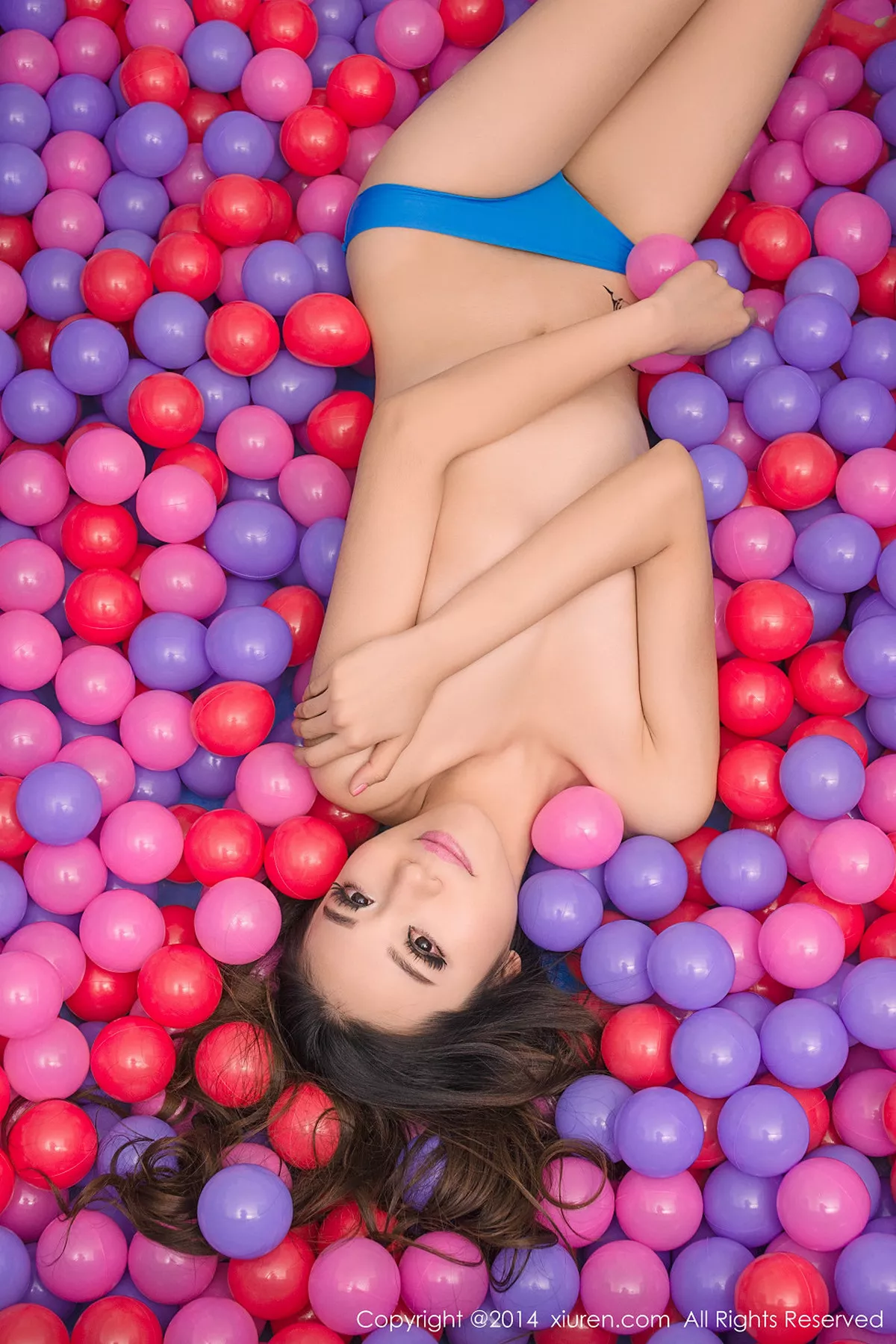 秀人集.com_[XiuRen秀人网]No.230_嫩模Cassie性感情趣睡裙大秀完美身材火辣诱惑写真51P