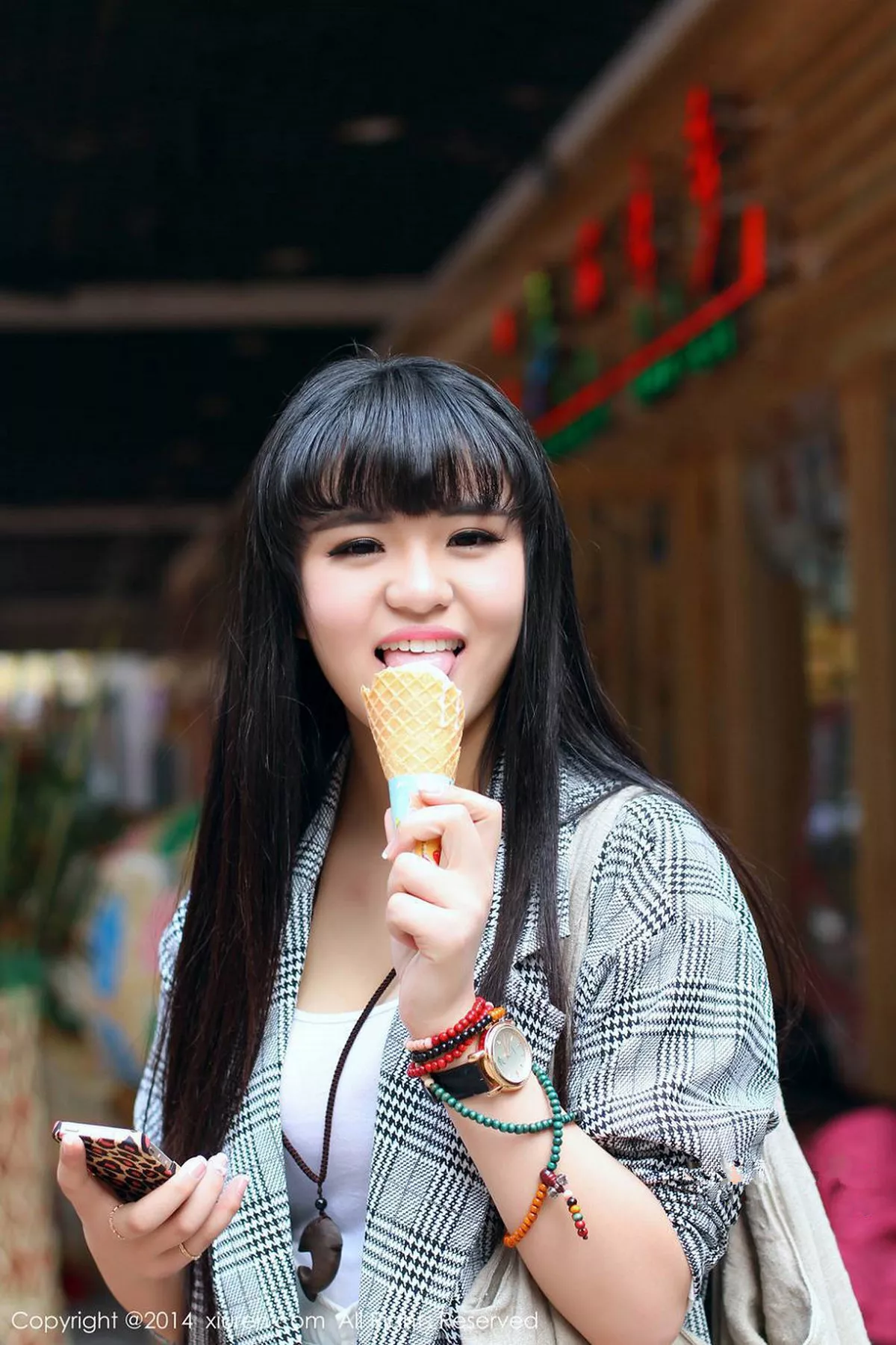 秀人集.com_[XiuRen秀人网]No.261_90后美女模特旭儿F罩杯丰满美胸性感内衣系列写真80P