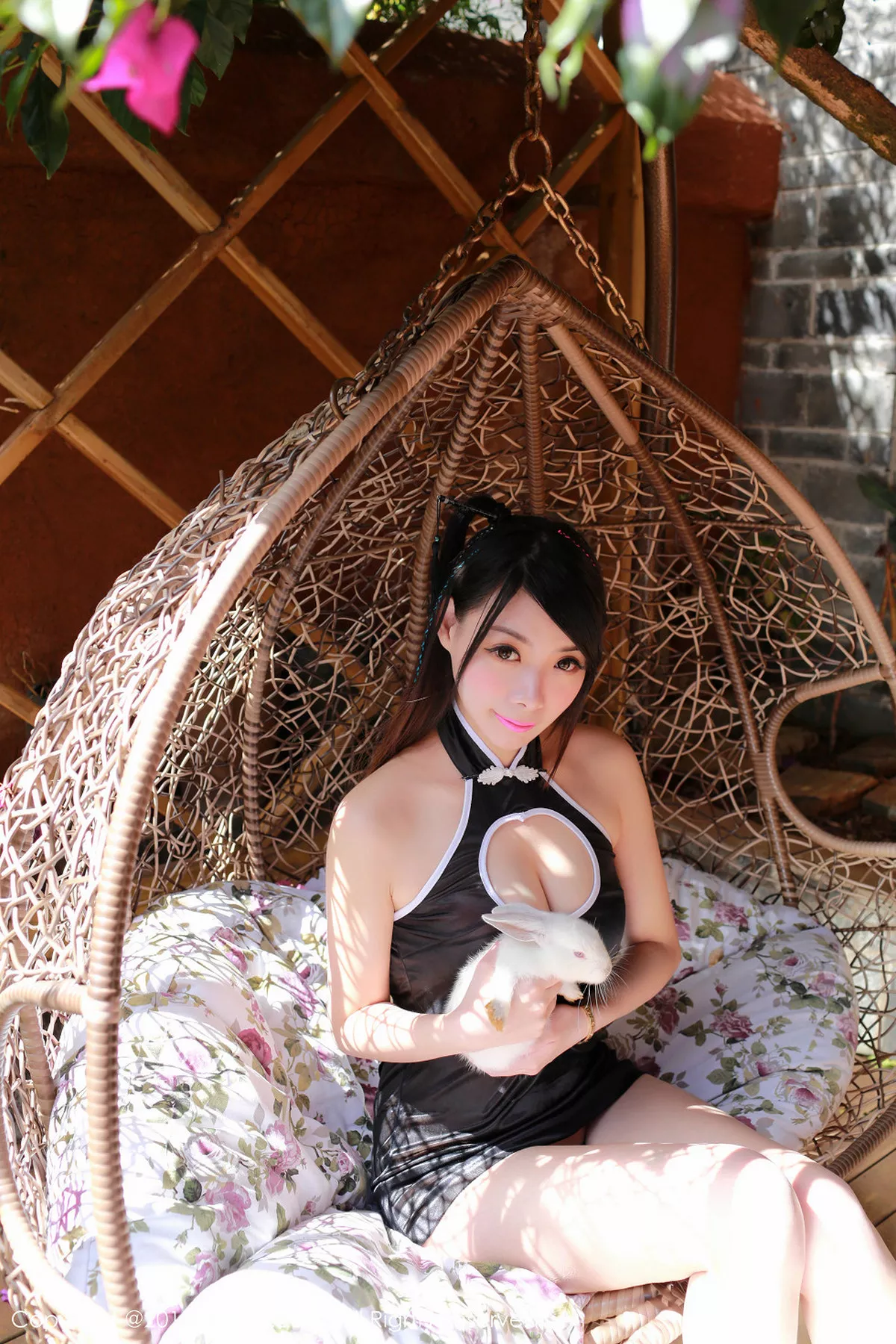 秀人集.com_[XiuRen秀人网]No.229_嫩模MARA醬高叉旗袍系列秀完美身材性感迷人写真56P