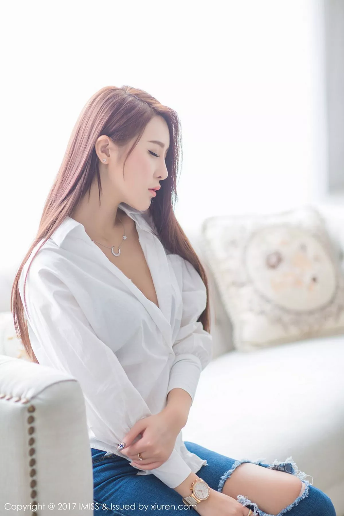 秀人集.com_[IMISS爱蜜社]Vol.148_丽质嫩模娜大少爷居家大床上秀完美曲线修长玉腿迷人写真71P