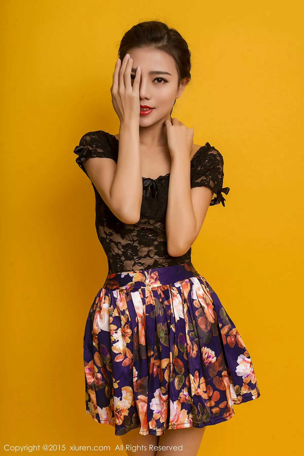 秀人集.com_[XiuRen秀人网]No.297_性感女神HONEYAL书本挡胸半裸秀豪乳完美诱惑写真50P