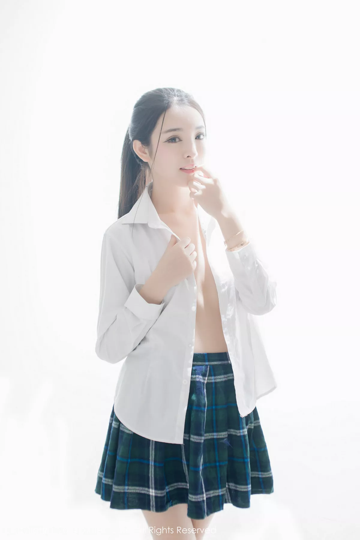 秀人集.com_[XiuRen秀人网]No.256_国产嫩模陈大榕黑色网状裙秀完美身材极致诱惑写真50P