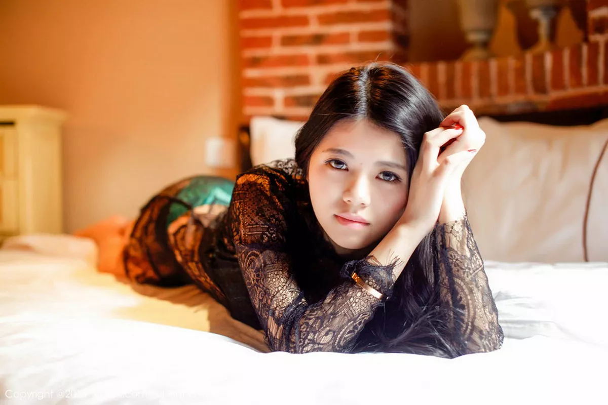 秀人集.com_[XiuRen秀人网]No.265_妩媚尤物欧阳妮娜娜透视黑纱秀性感内衣傲人美胸写真89P