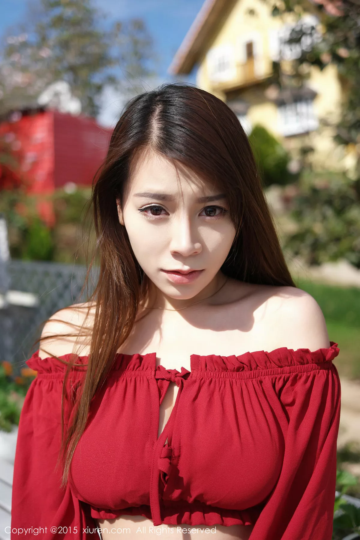 秀人集.com_[XiuRen秀人网]No.303_嫩模vetiver嘉宝贝儿泰国旅拍火红长裙性感迷人写真49P