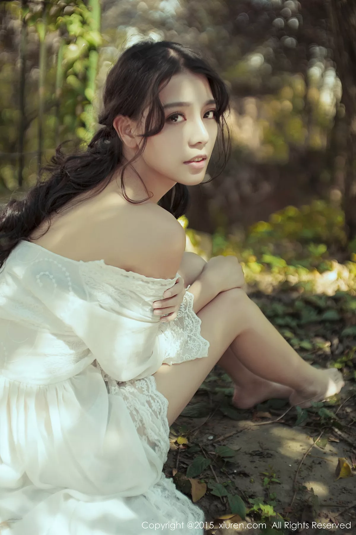 秀人集.com_[XiuRen秀人网]No.297_性感女神HONEYAL书本挡胸半裸秀豪乳完美诱惑写真50P