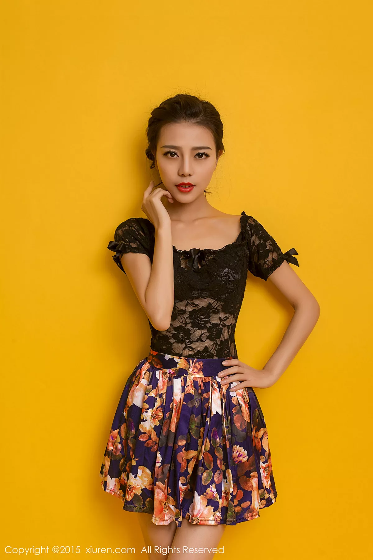 秀人集.com_[XiuRen秀人网]No.297_性感女神HONEYAL书本挡胸半裸秀豪乳完美诱惑写真50P