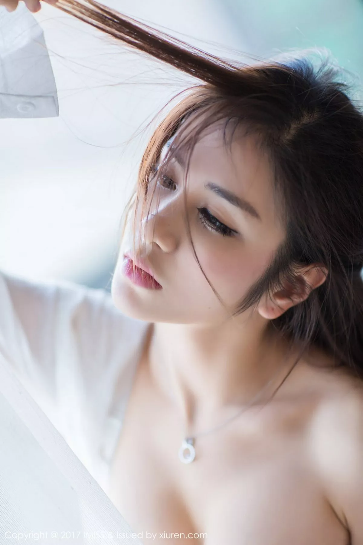 秀人集.com_[IMISS爱蜜社]Vol.146_嫩模李李七七喜喜圣诞主题小红裙纯白内衣秀完美身材写真67P