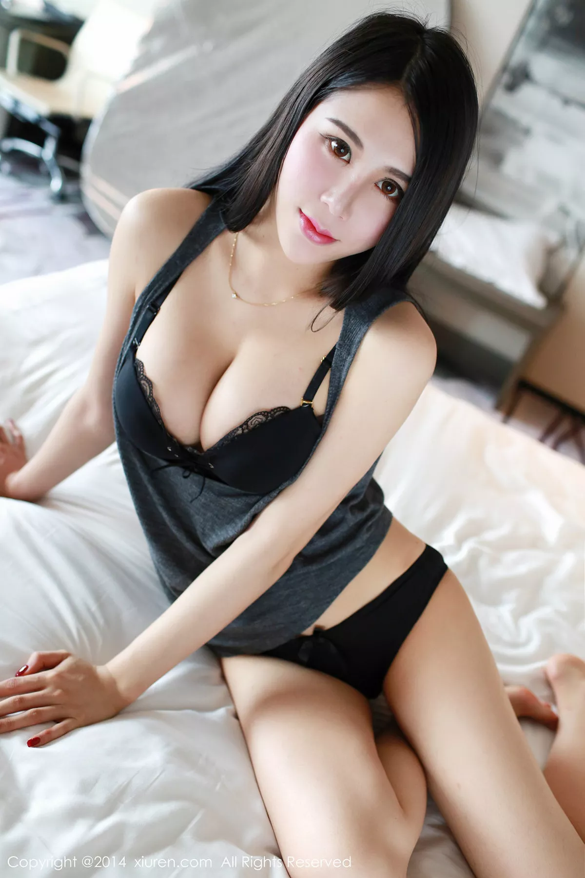 秀人集.com_[XiuRen秀人网]No.242_宅男女神南湘baby厦门旅拍大尺度秀白嫩美乳诱惑写真50P