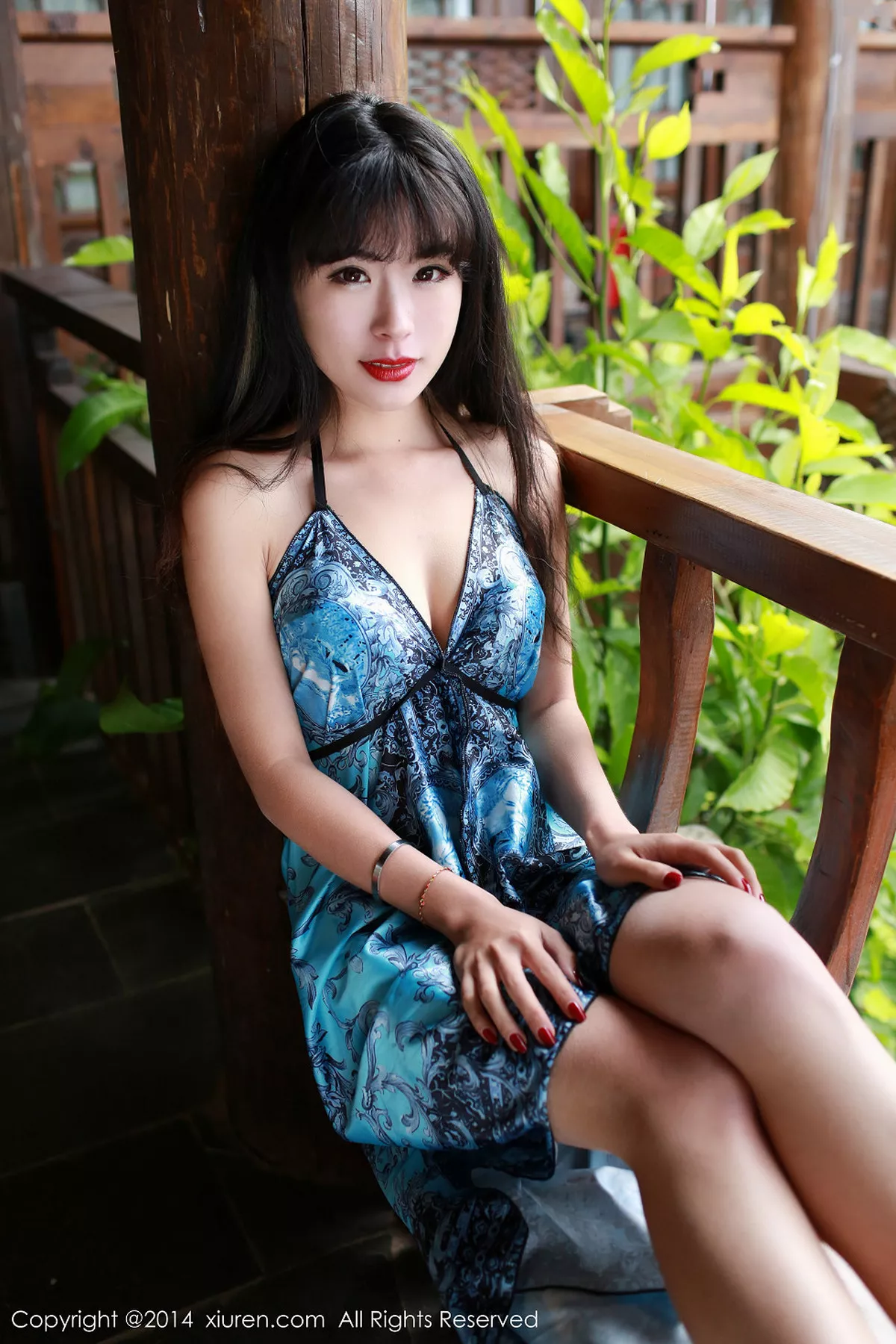 秀人集.com_[XiuRen秀人网]No.231_嫩模刘雪妮Verna居家私房透明肚兜蕾丝丁字裤诱惑写真42P