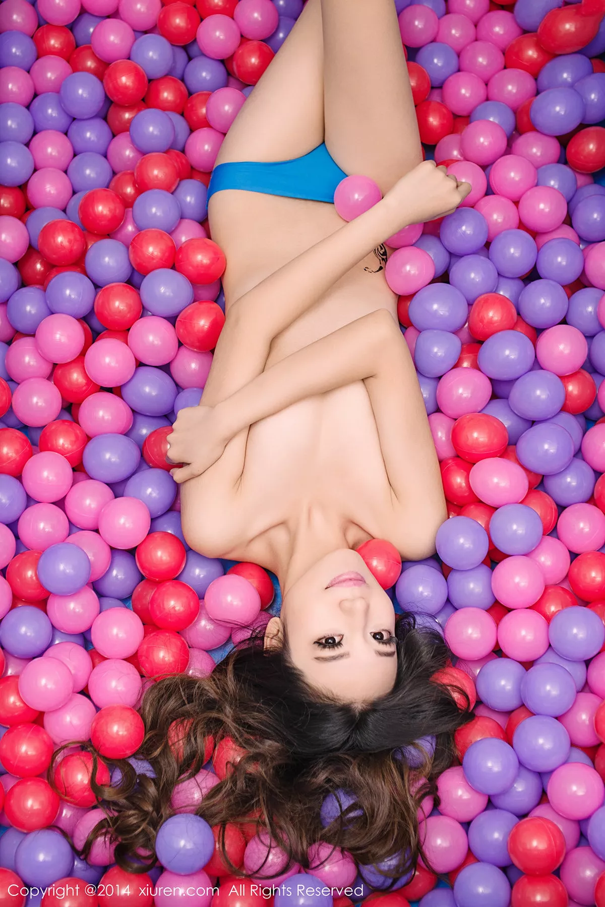 秀人集.com_[XiuRen秀人网]No.230_嫩模Cassie性感情趣睡裙大秀完美身材火辣诱惑写真51P