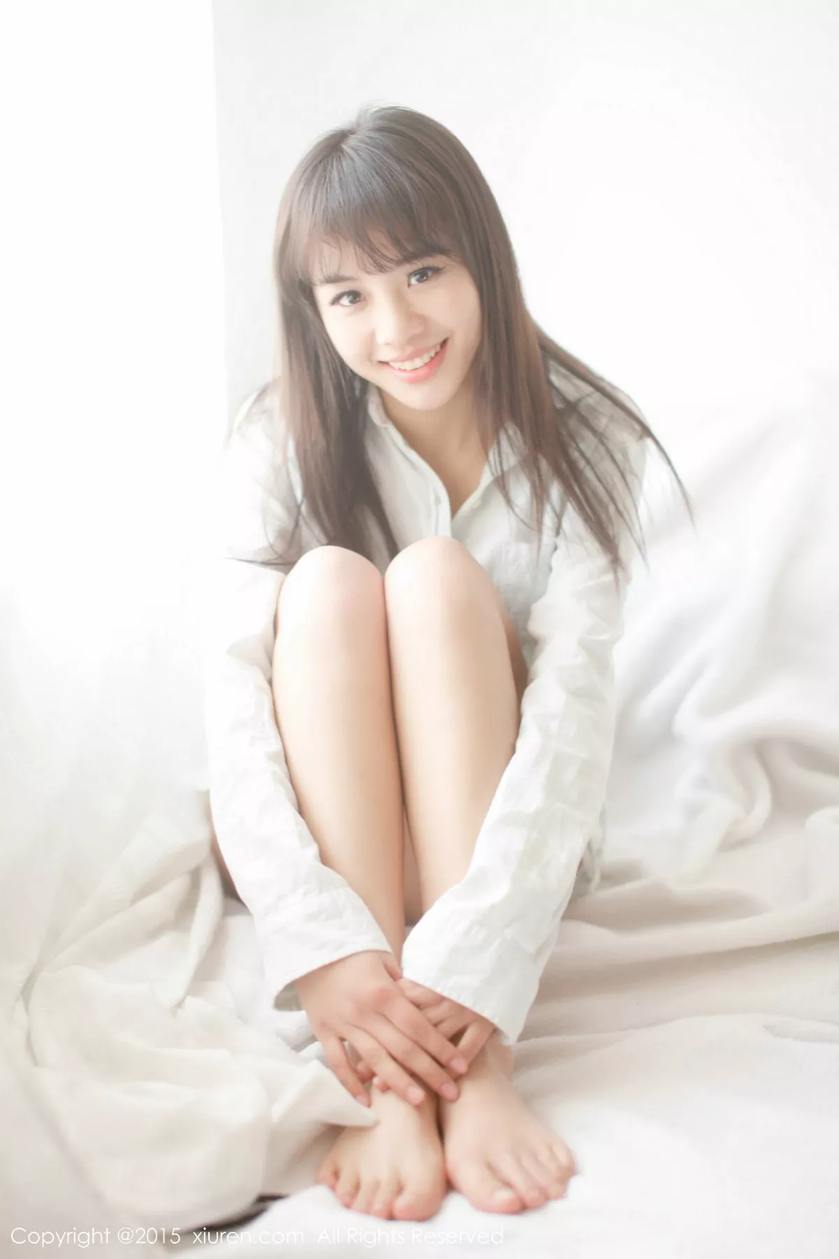 秀人集.com_[XiuRen秀人网]No.318_邻家女孩七米baby户外红色格子裙清新学生装迷人写真112P