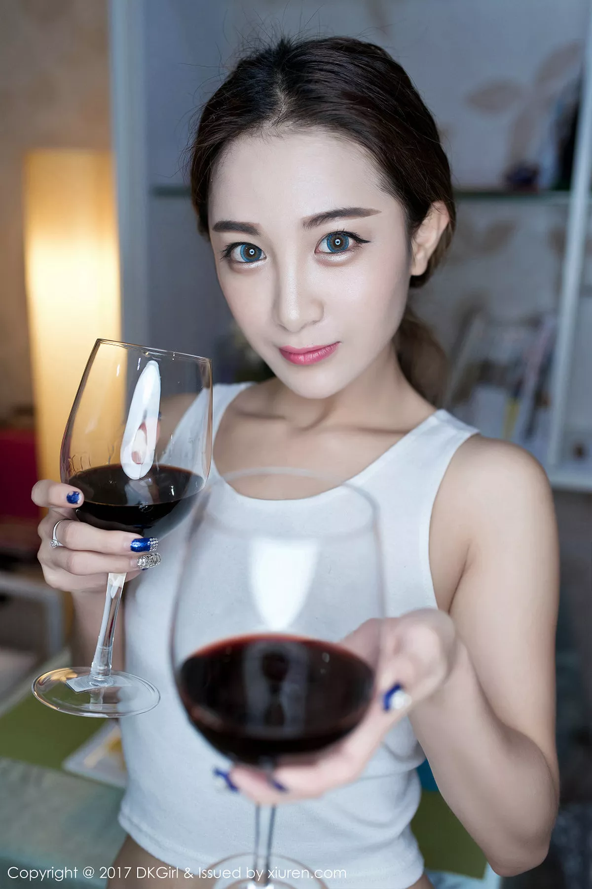 秀人集.com_[DKGirl御女郎]Vol.007_嫩模Sugar梁莹居家私房诱人激凸激情牛奶浴诱惑写真52P