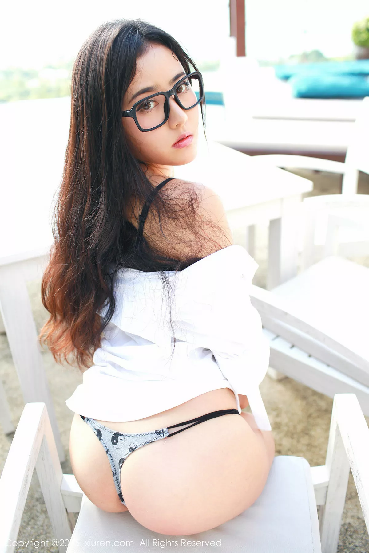 秀人集.com_[XiuRen秀人网]No.433_嫩模Manuela玛鲁娜苏梅旅拍黑色蕾丝袜秀完美身材性感写真48P