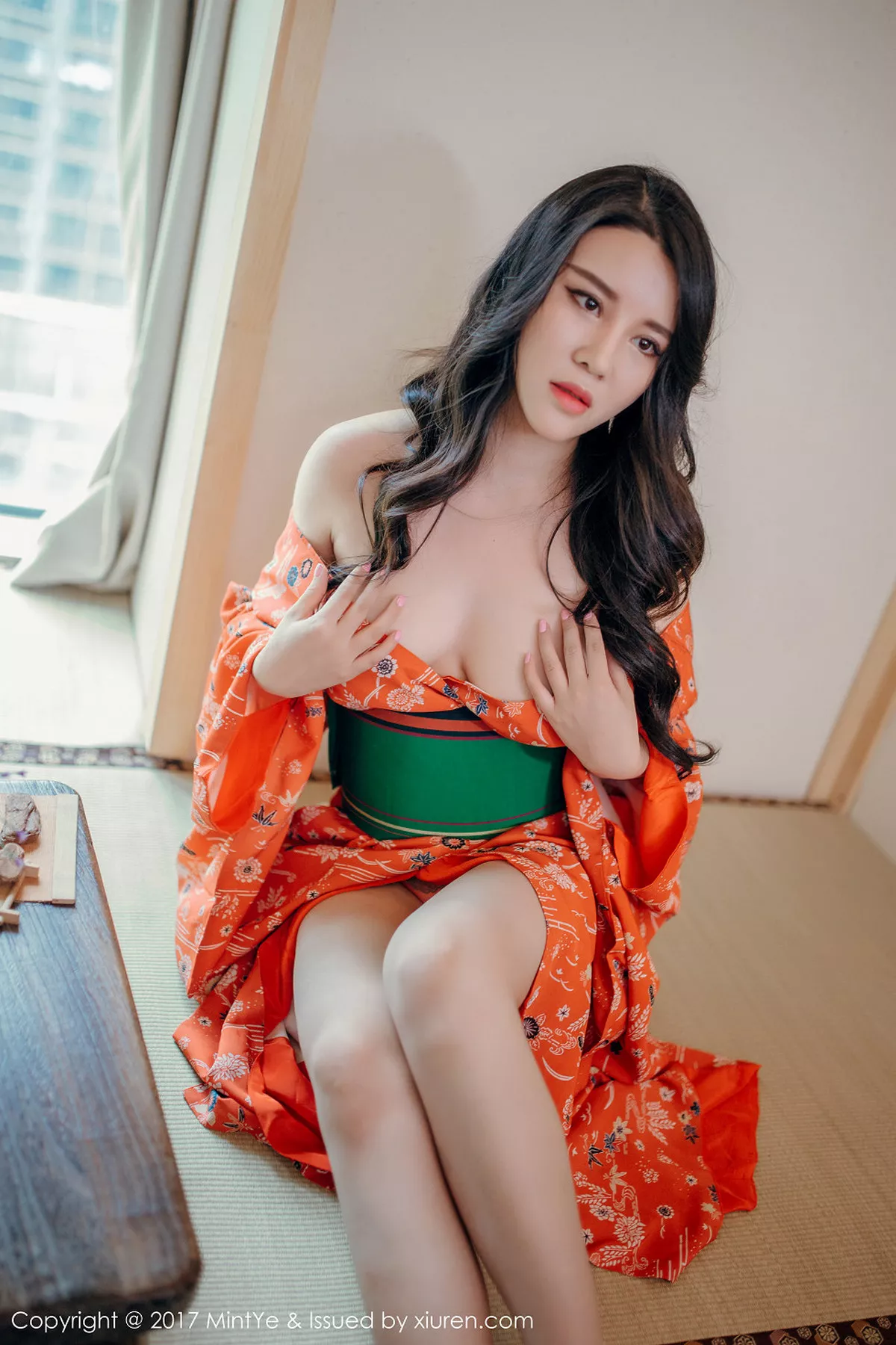 秀人集.com_[MintYe薄荷叶]Vol.003_嫩模Sukki白色蕾丝透视内衣秀完美酥胸性感妖媚写真60P