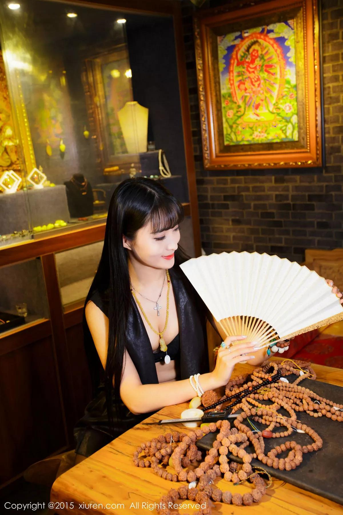 秀人集.com_[XiuRen秀人网]No.421_内地嫩模lucky咏丹黑丝裤袜修长美腿完美身材性感写真71P