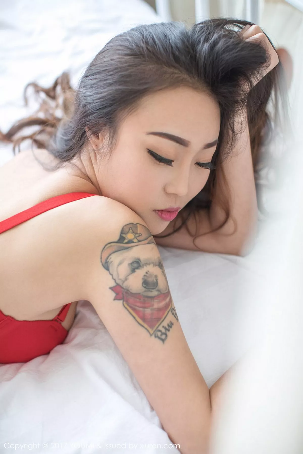 秀人集.com_[YouMi尤蜜荟]Vol.019_嫩模Quella-瑰娜居家私房内衣系列完美身材热情诱惑写真50P