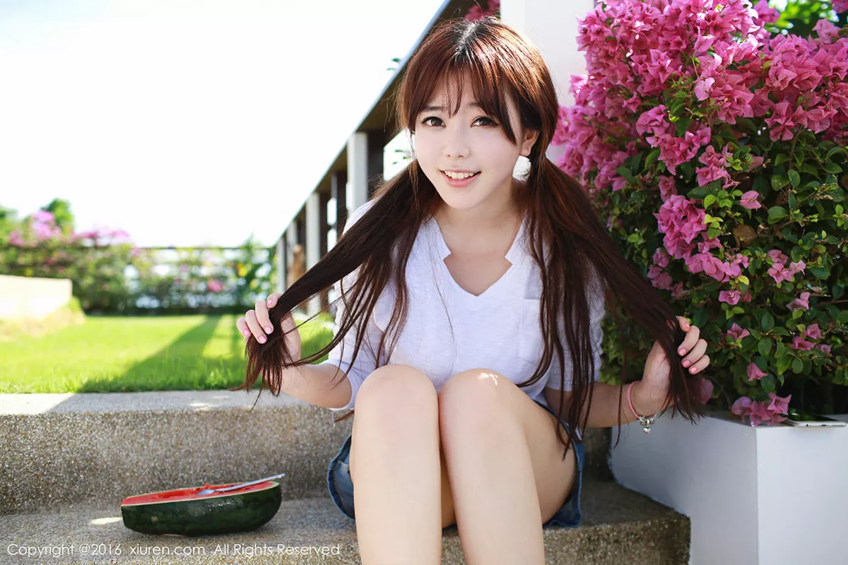 秀人集.com_[XiuRen秀人网]No.490_嫩模刘飞儿Faye苏梅岛旅拍白色内衣秀傲人美胸性感写真51P