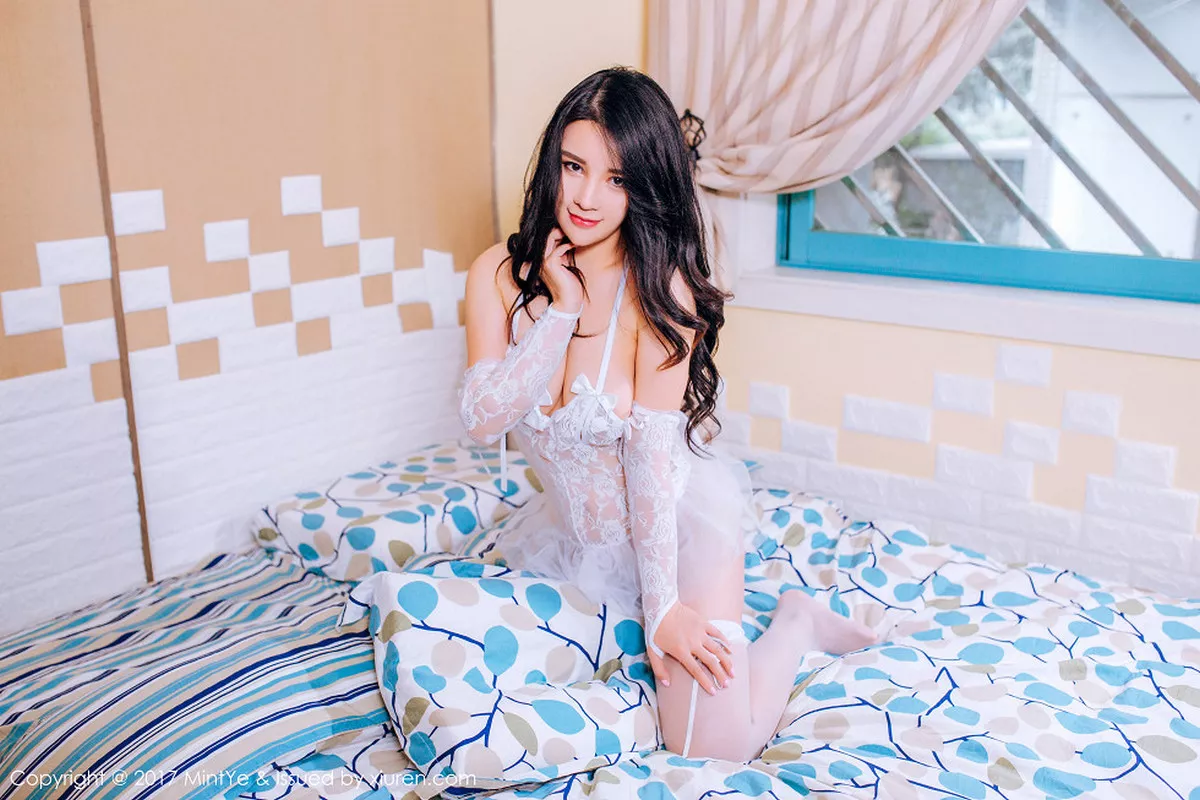 秀人集.com_[MintYe薄荷叶]Vol.003_嫩模Sukki白色蕾丝透视内衣秀完美酥胸性感妖媚写真60P