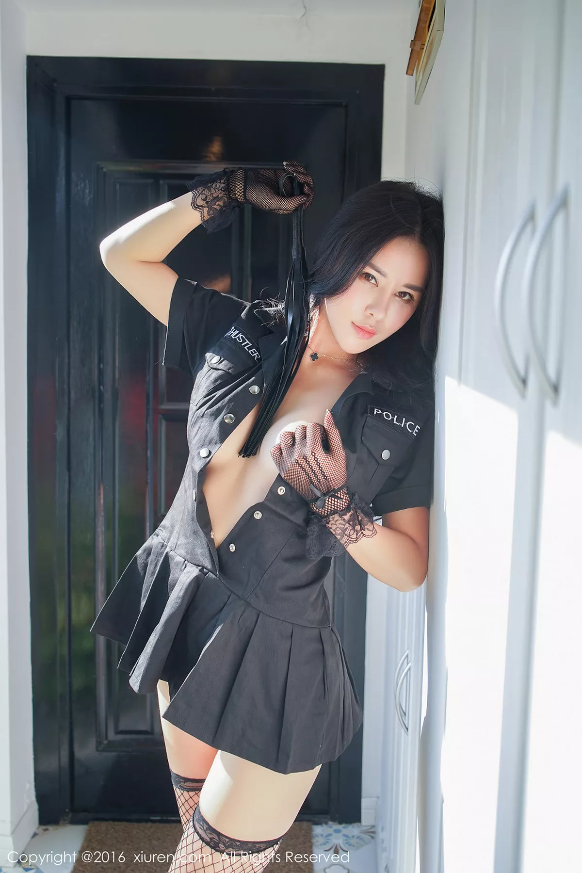 秀人集.com_[XiuRen秀人网]No.586_嫩模叶佳颐性感私房情趣内衣系列完美身材美臀酥胸诱惑写真54P