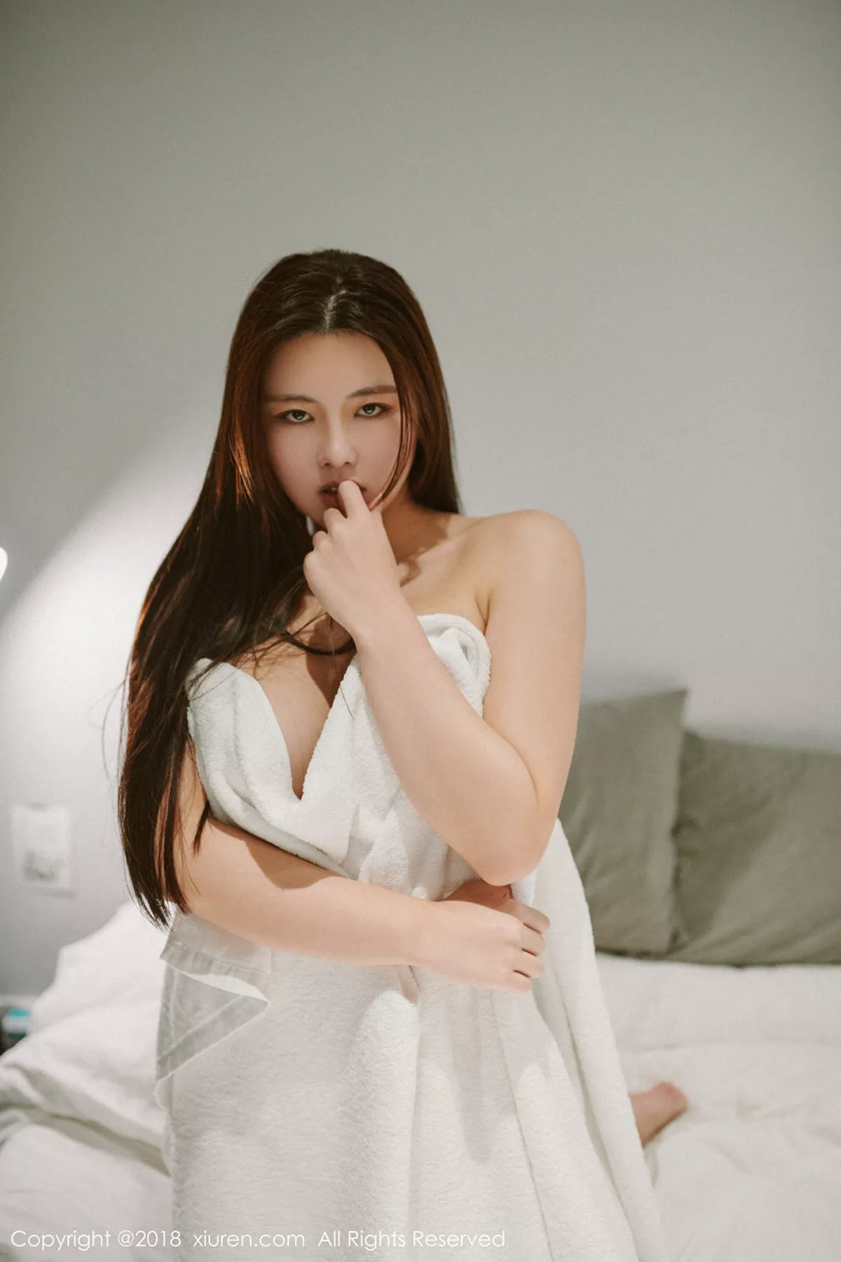 秀人集.com_[XiuRen秀人网]No.1183_嫩模娜露Selena私房白色透视睡衣秀豪乳翘臀撩人诱惑写真53P