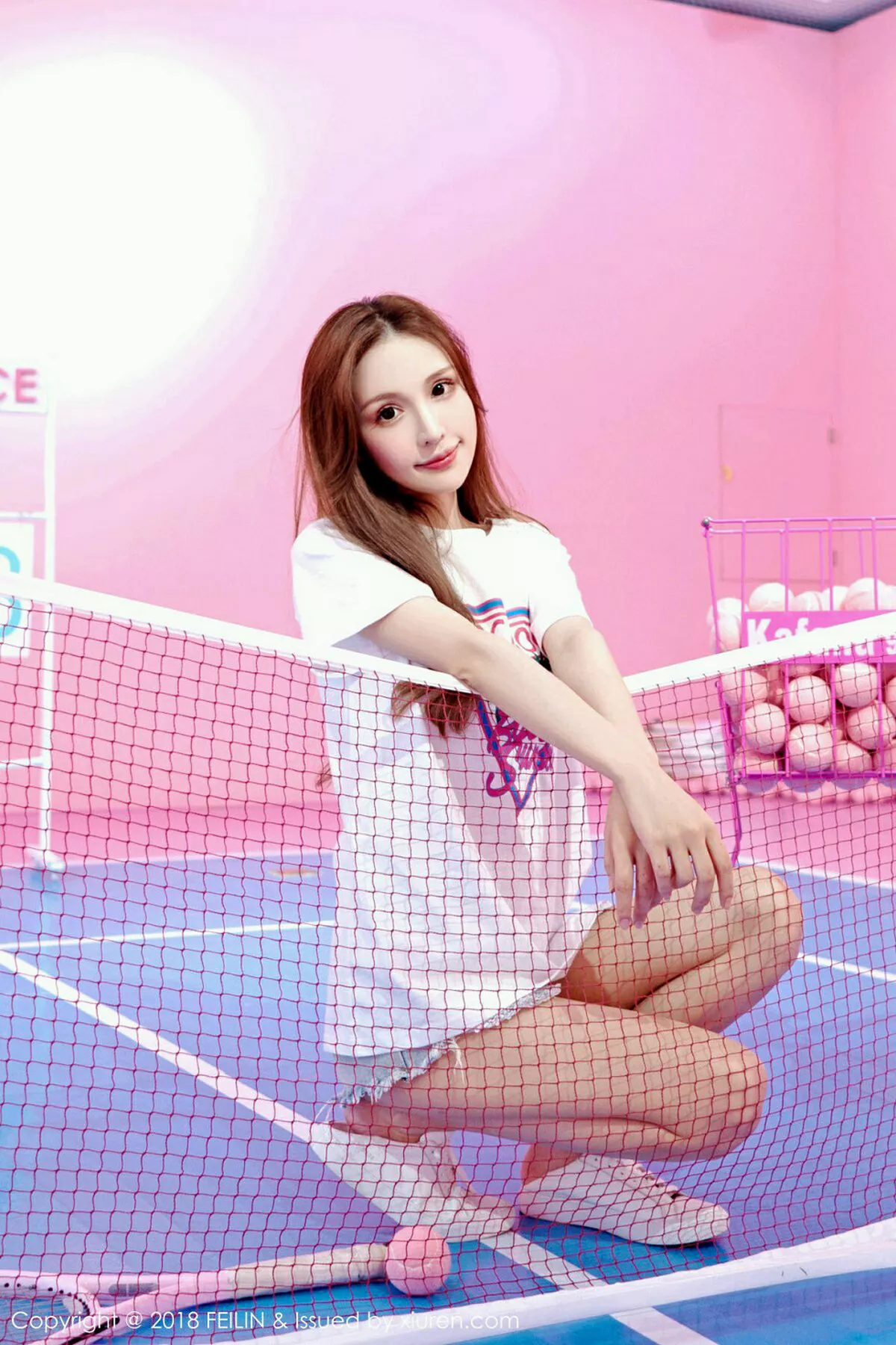 秀人集.com_[FeiLin嗲囡囡]Vol.170_嫩模柠柠_mika户外牛仔短裤+室内清新连身裙迷人写真43P