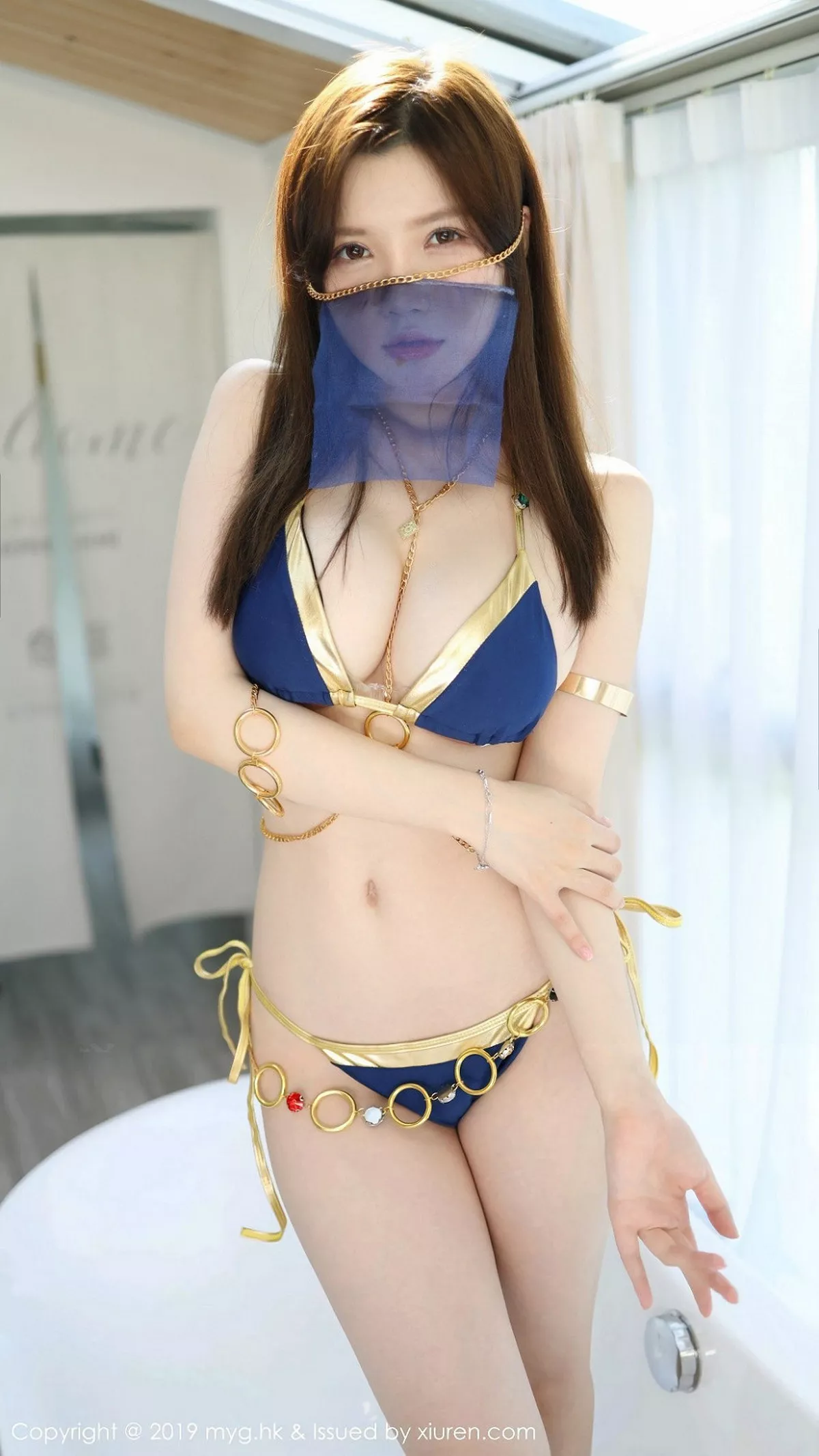 秀人集.com_[MyGirl美媛馆]Vol.379_巨乳妹子糯美子Mini泳池边性感比基尼秀完美身材诱惑写真100P