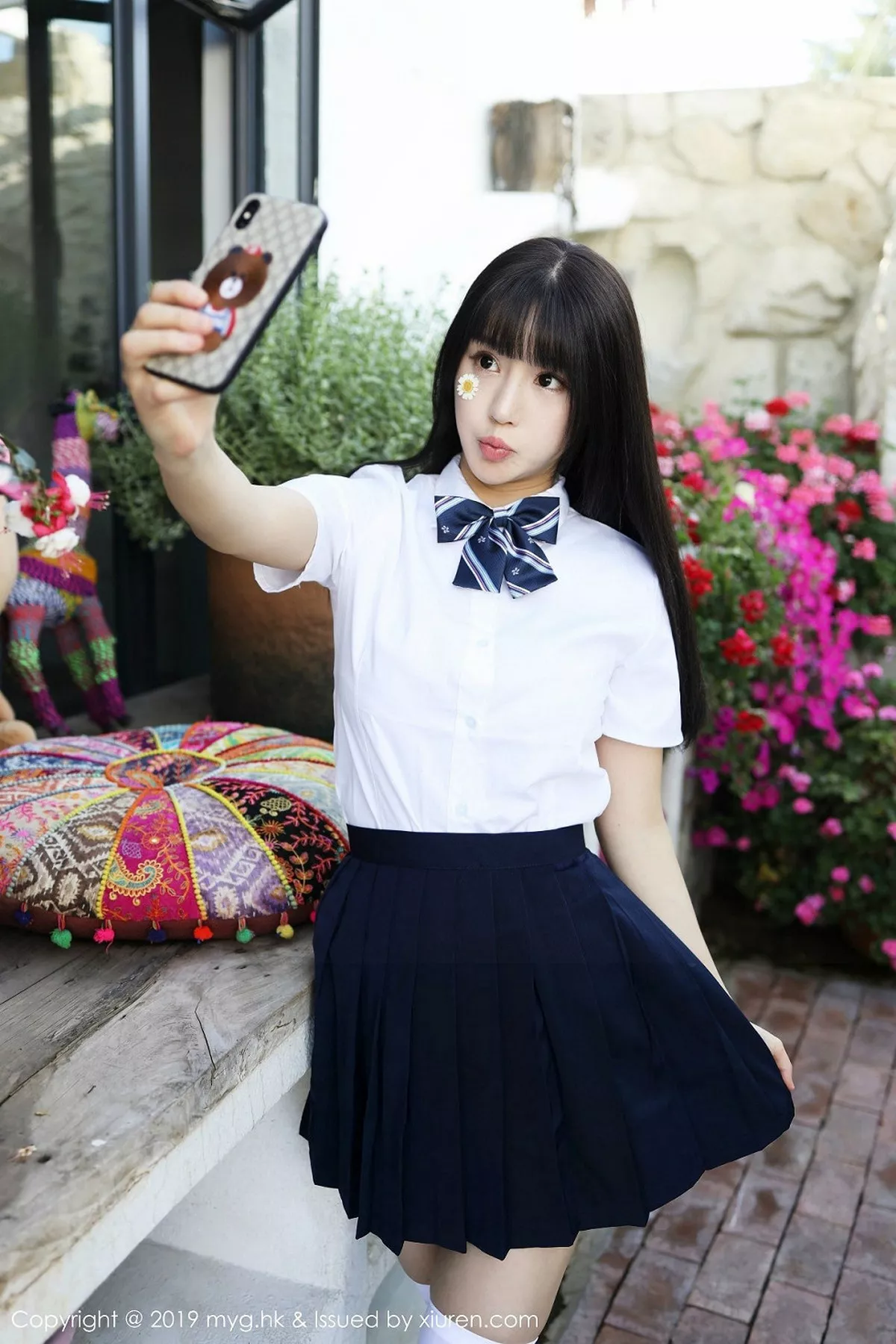 秀人集.com_[MyGirl美媛馆]Vol.394_女神Flower朱可儿大理旅拍户外学生装大胆撩裙诱惑写真54P
