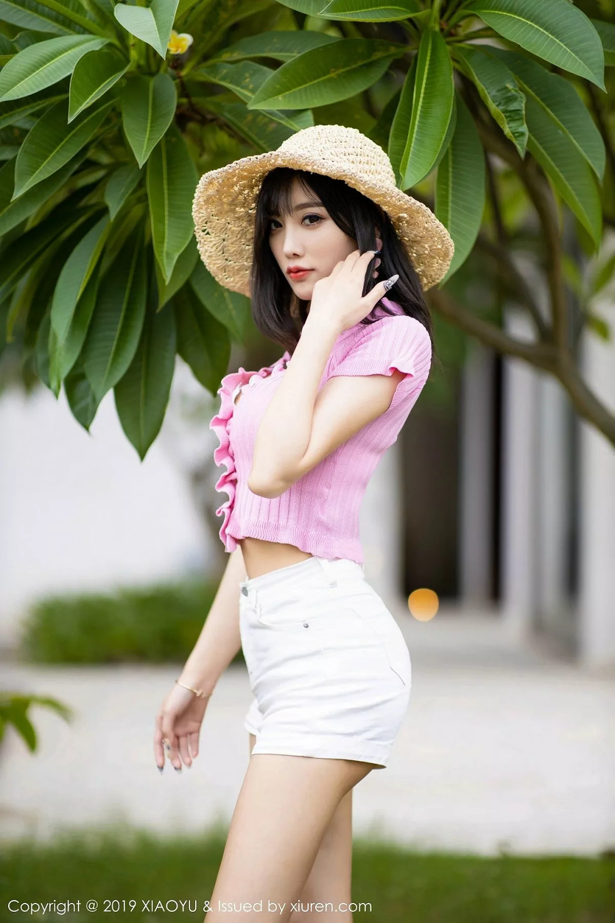 秀人集.com_[XiaoYu画语界]Vol.169_女神杨晨晨sugar心愿旅拍户外草帽女孩蕾丝内衣完美诱惑写真63P