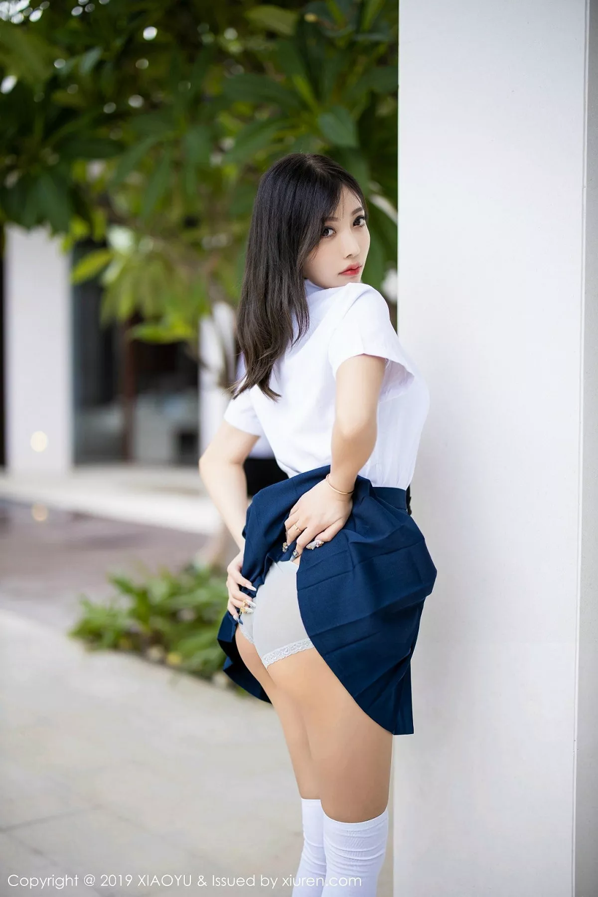 秀人集.com_[XiaoYu画语界]Vol.184_女神杨晨晨sugar心愿旅拍清纯学生装半脱露蕾丝内衣诱惑写真73P