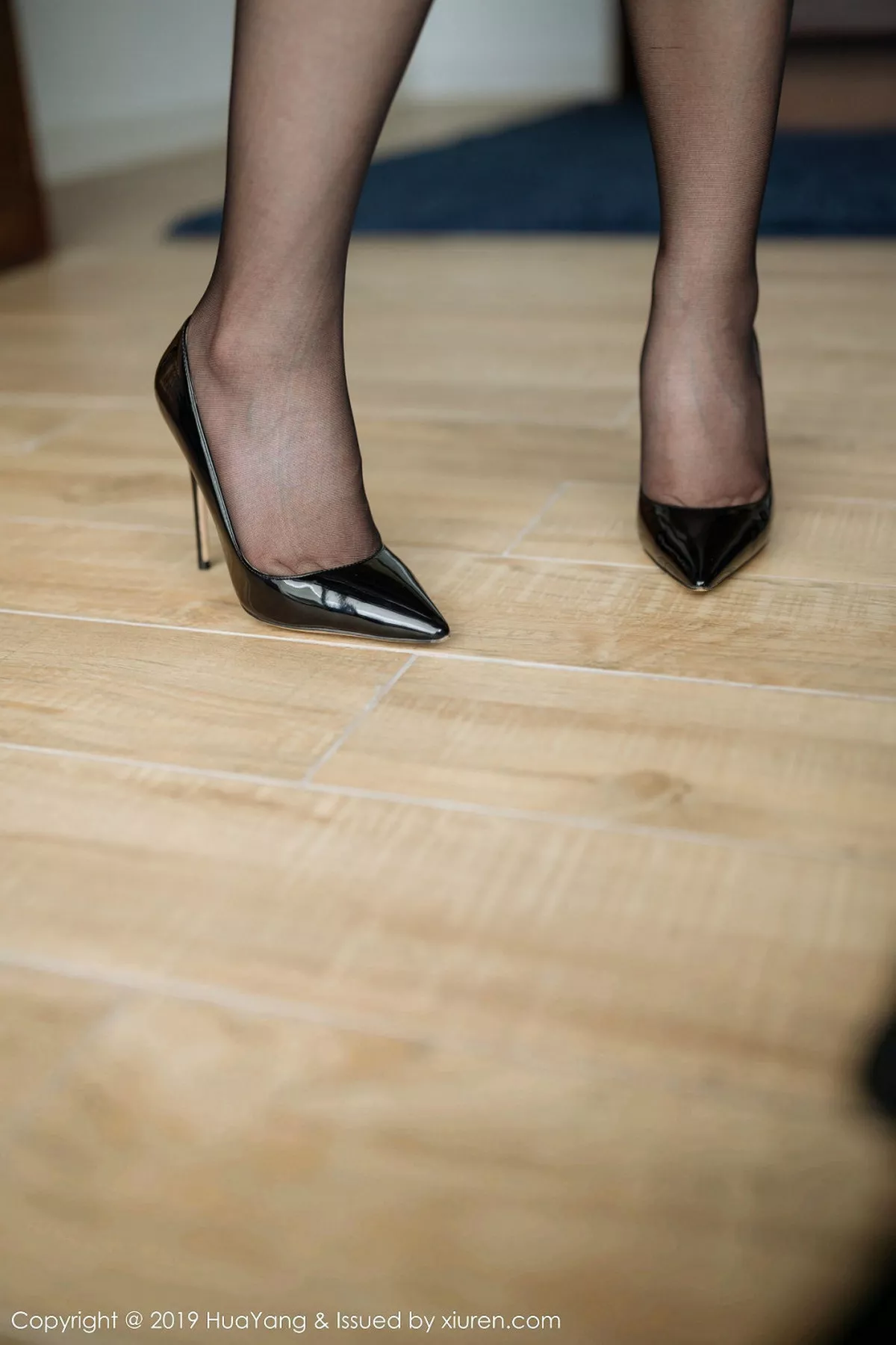 秀人集.com_[HuaYang花漾]Vol.186_女神周于希Sandy角色扮演空姐制服超薄无内黑丝完美诱惑写真61P