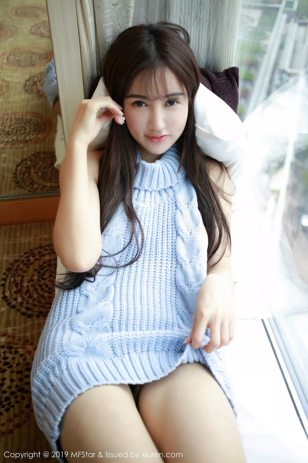 秀人集.com_[MFStar模范学院]Vol.243_嫩模程程CC私房开背毛衣真空侧露豪乳撩人姿势诱惑写真50P