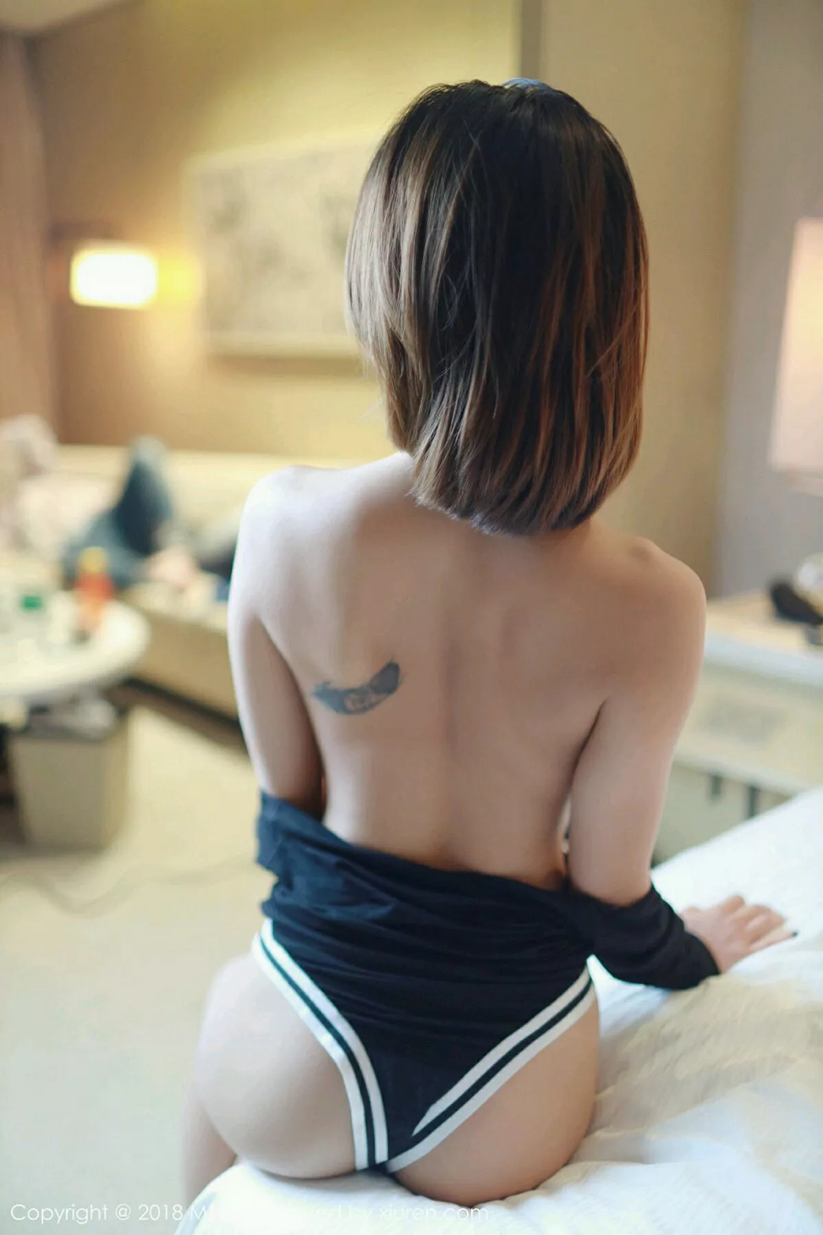 秀人集.com_[MFStar模范学院]Vol.159_嫩模冯木木LRIS私房连体球衣半脱露白嫩豪乳遮点诱惑写真32P