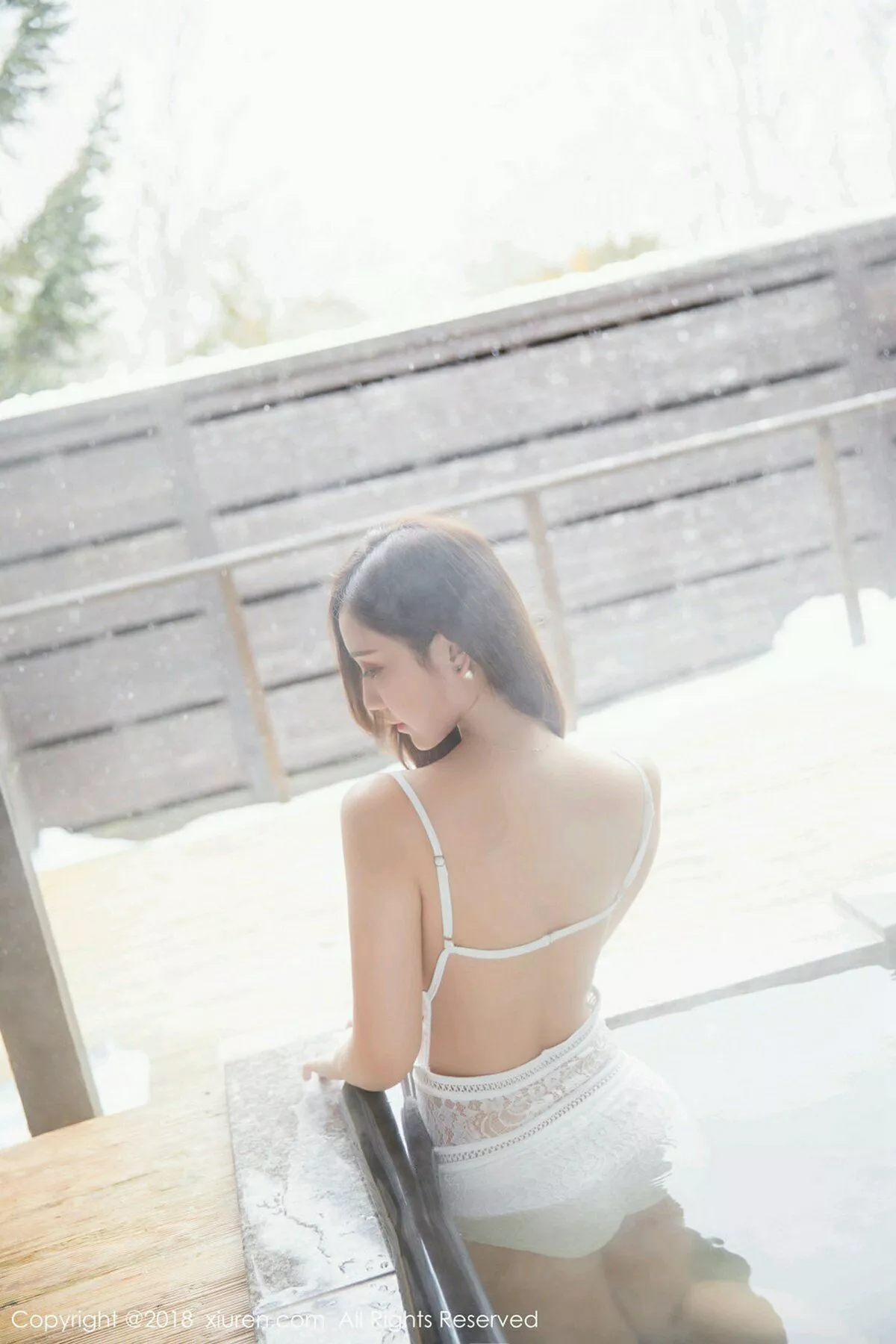 秀人集.com_[XiuRen秀人网]No.1236_女神淼淼萌萌哒北海道旅拍白色连体内衣温泉湿身诱惑写真59P