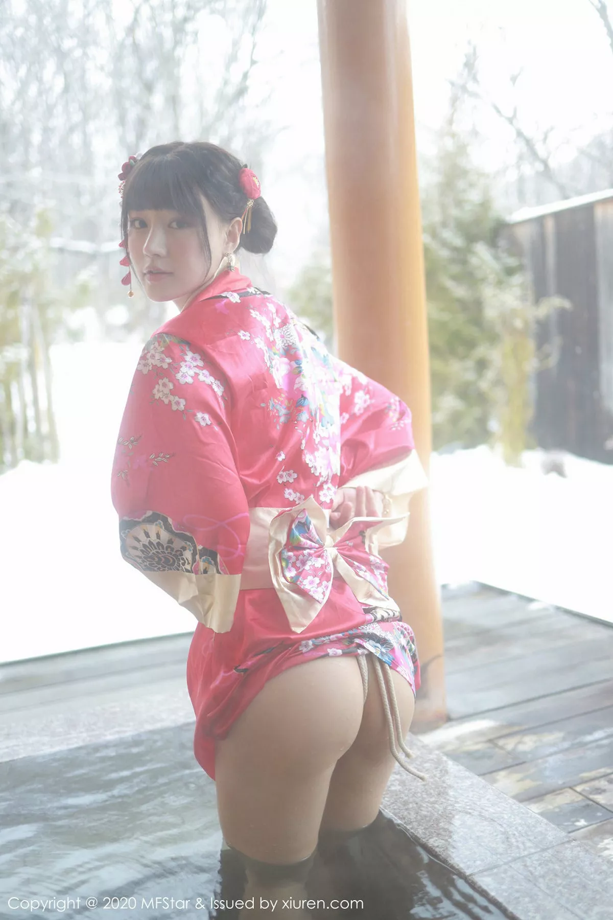 秀人集.com_[MFStar模范学院]Vol.249_女神朱可儿Flower日本旅拍温泉里全裸捆绑艺激情诱惑写真60P