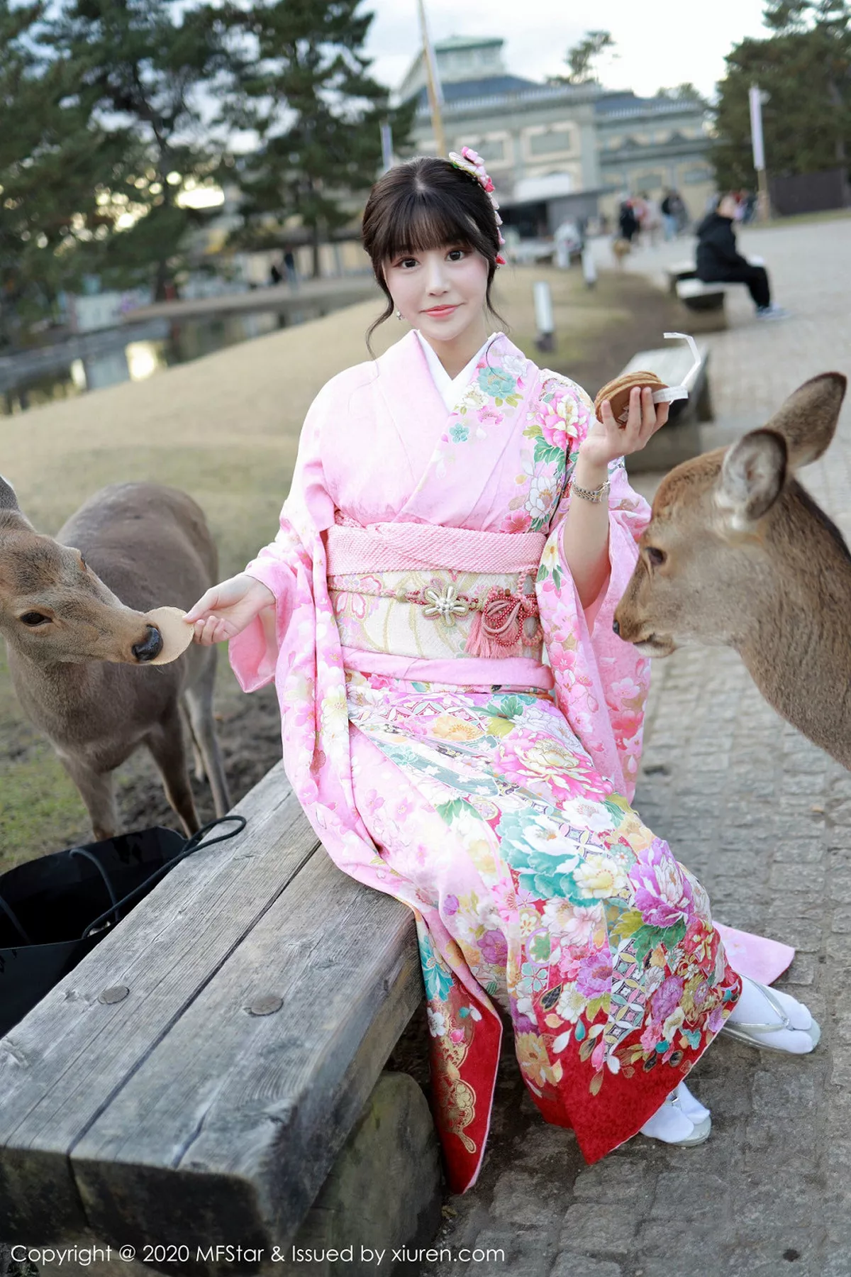 秀人集.com_[MFStar模范学院]Vol.254_女神朱可儿Flower日本旅拍绚丽和服真空秀豪乳诱惑写真75P