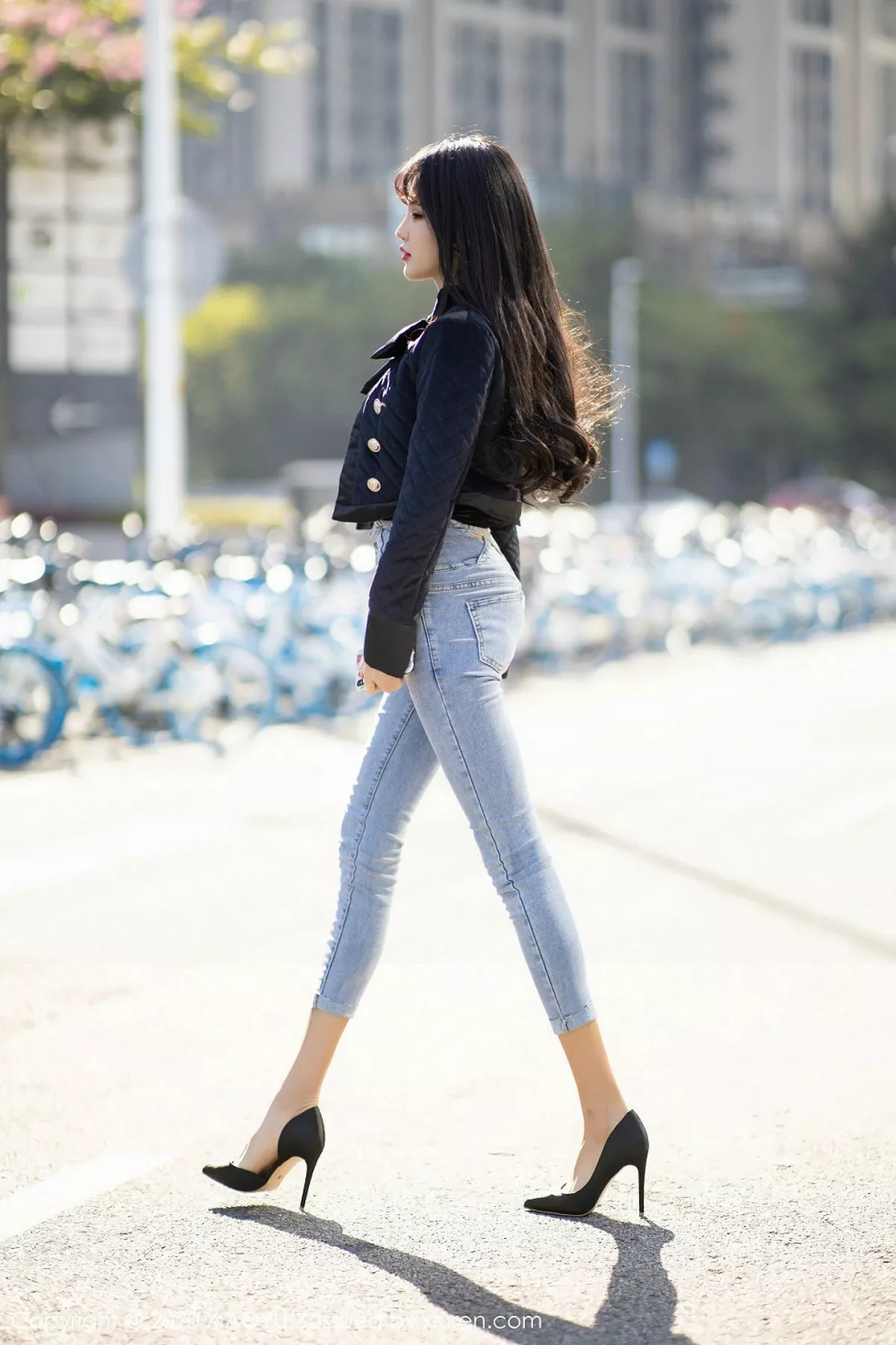 秀人集.com_[XiaoYu画语界]Vol.235_嫩模Miko酱吖私房床上性感黑色内衣秀火辣身材诱惑写真103P