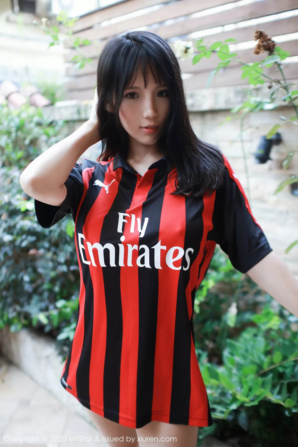 秀人集.com_[MFStar模范学院]Vol.258_嫩模李可可私房红色低胸真空睡衣秀白嫩豪乳火辣诱惑写真52P