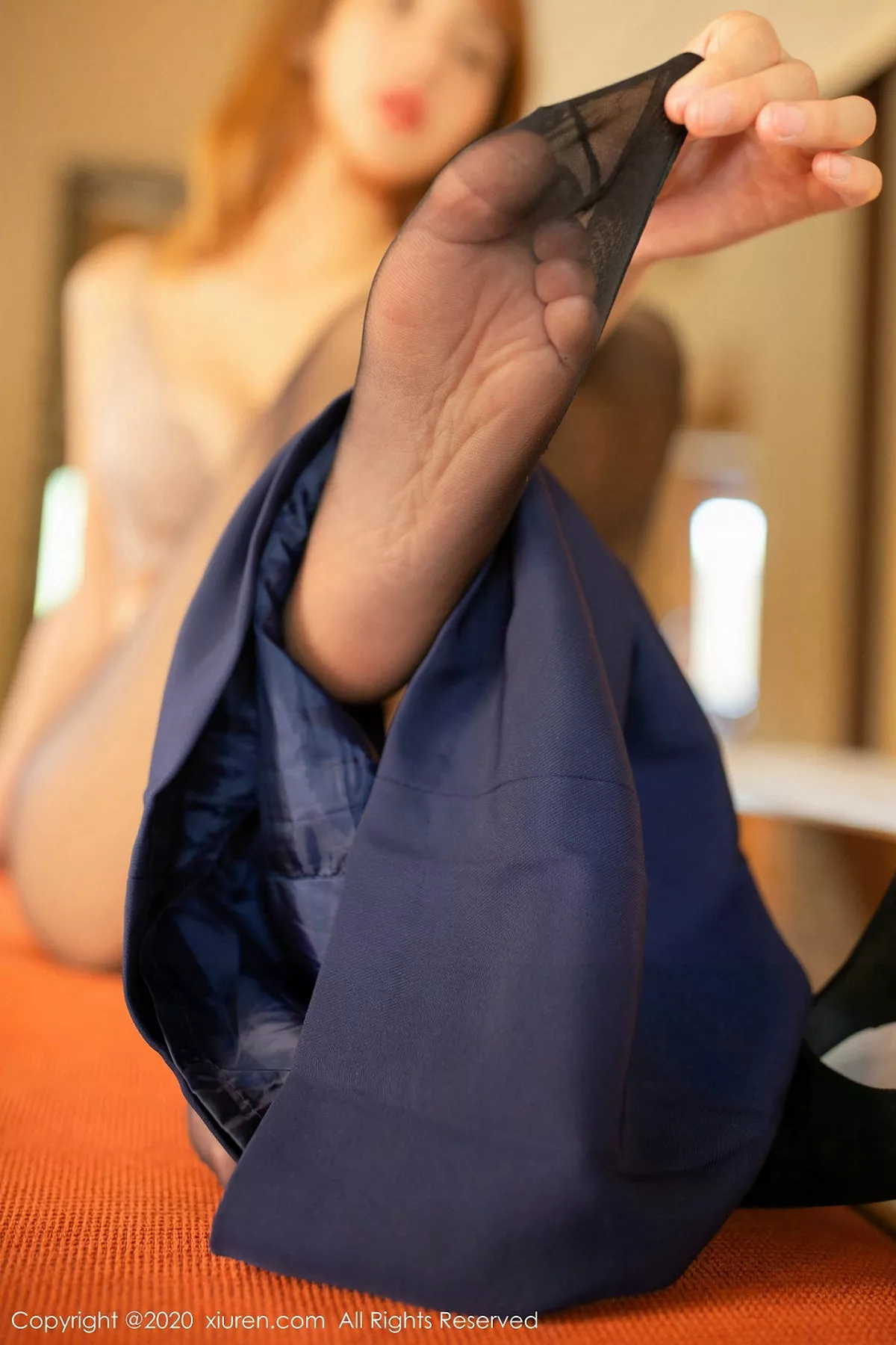 秀人集.com_[XiuRen秀人网]No.1945_嫩模陆萱萱酒店送餐员主题性感内衣配魅惑黑丝撩人诱惑写真75P