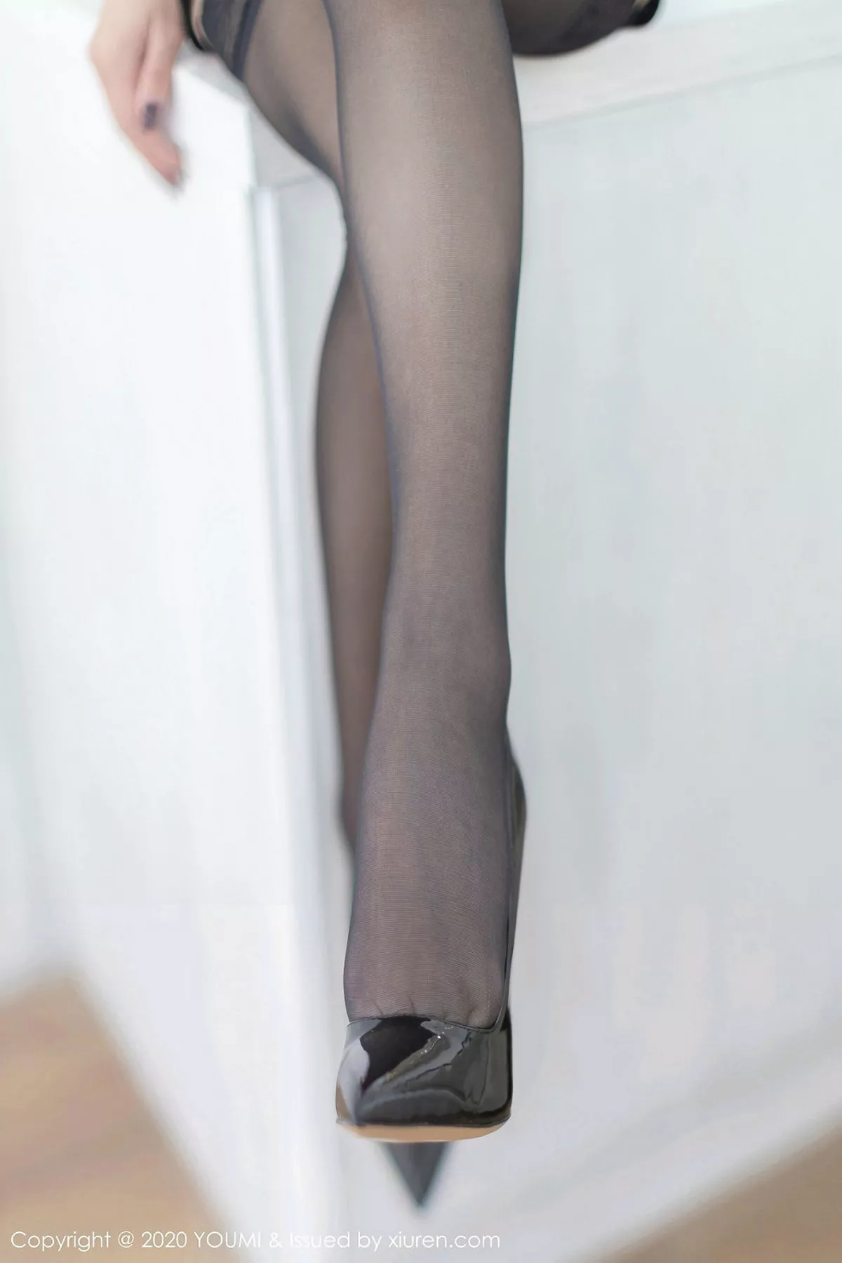 秀人集.com_[YouMi尤蜜荟]Vol.408_女神周于希Sandy普吉岛旅拍私房秘书装扮皮鞭调教诱惑写真69P