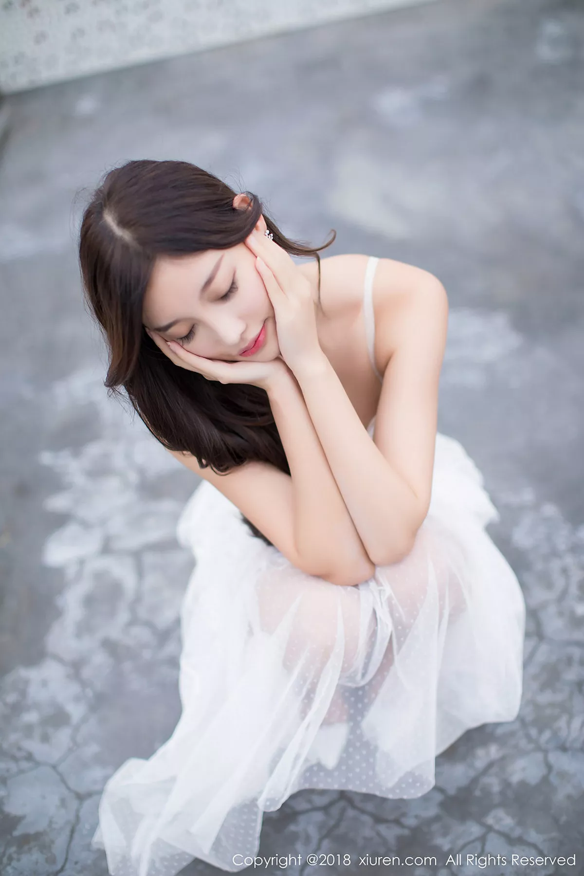 秀人集.com_[XiuRen秀人网]No.1296_女神杨晨晨sugar元旦特辑纯白吊带新娘连身裙甜美写真68P