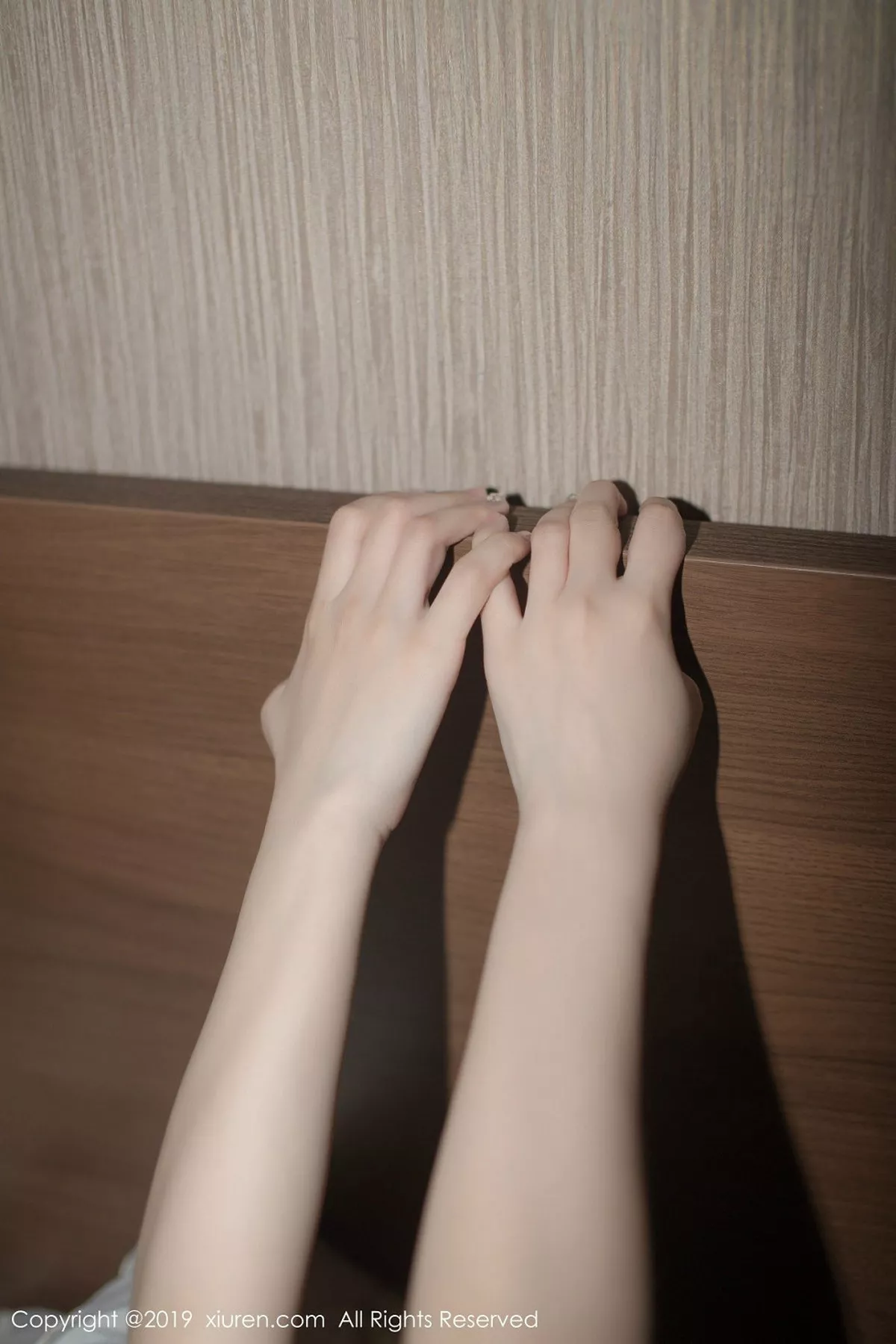 秀人集.com_[XiuRen秀人网]No.1352_女神王雨纯居家床上大尺度全裸秀火辣美体撩人姿势诱惑写真40P