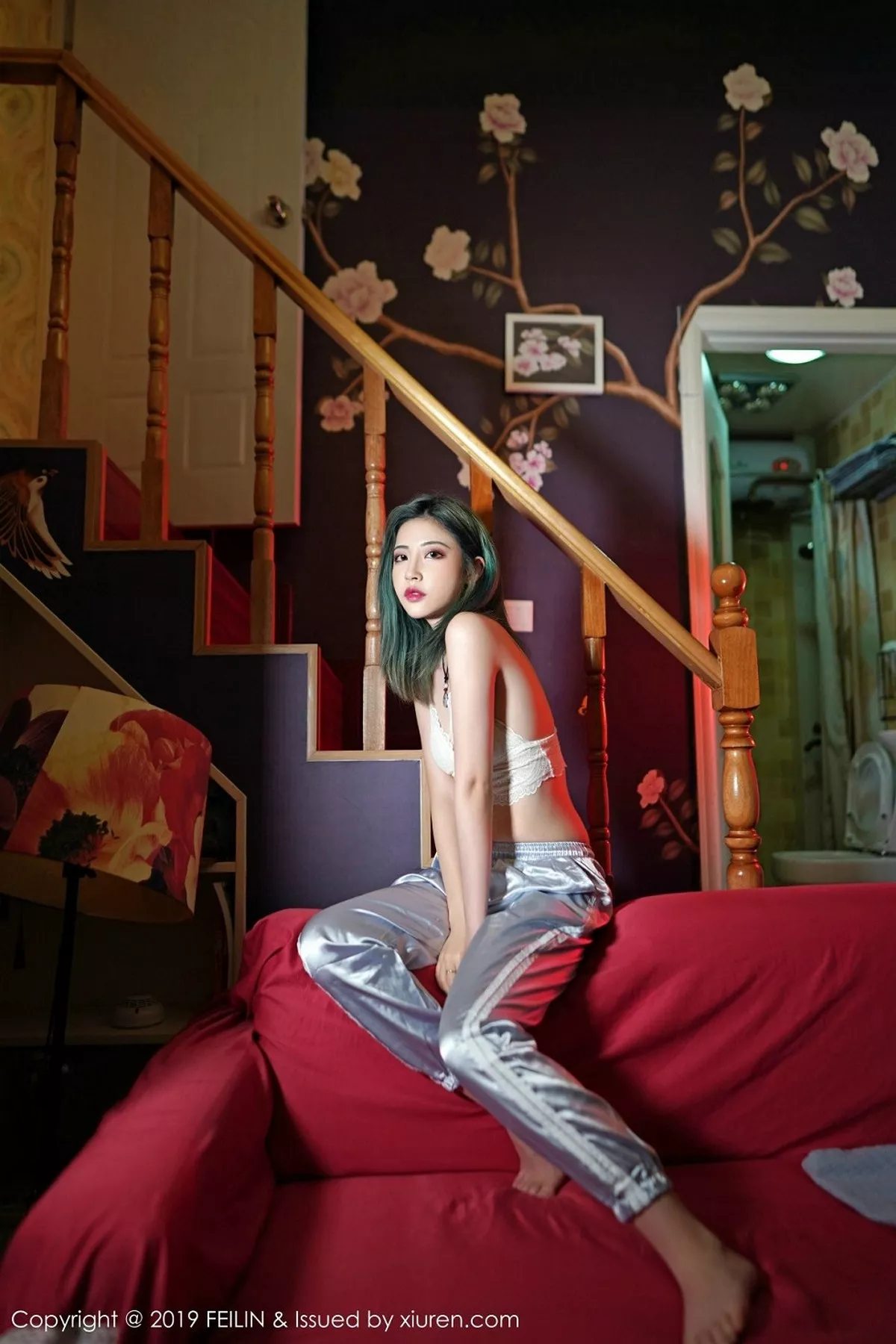 秀人集.com_[FeiLin嗲囡囡]Vol.188_嫩模小樱花私房白色抹胸内衣+白色高叉连体衣诱惑写真54P