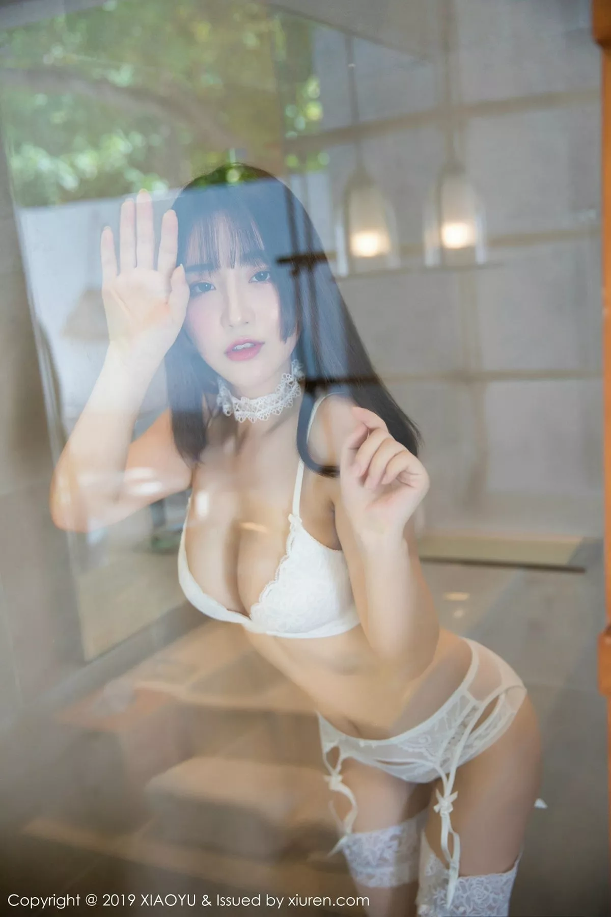 秀人集.com_[XiaoYu画语界]Vol.027_女神绯月樱-Cherry日本旅拍白色内衣配吊带丝袜诱惑写真70P