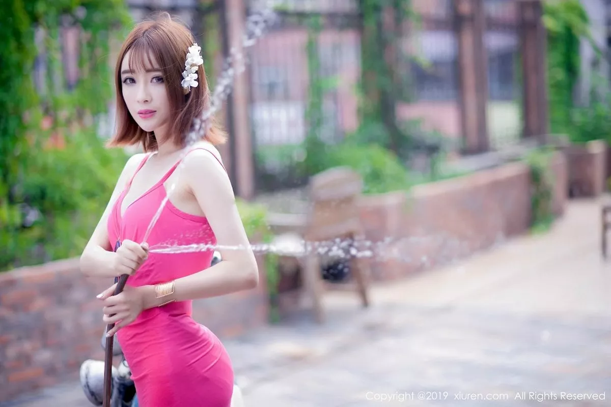 秀人集.com_[XiuRen秀人网]No.1406_嫩模凌萍儿私房白色蕾丝内衣配吊带白丝渔网完美诱惑写真47P