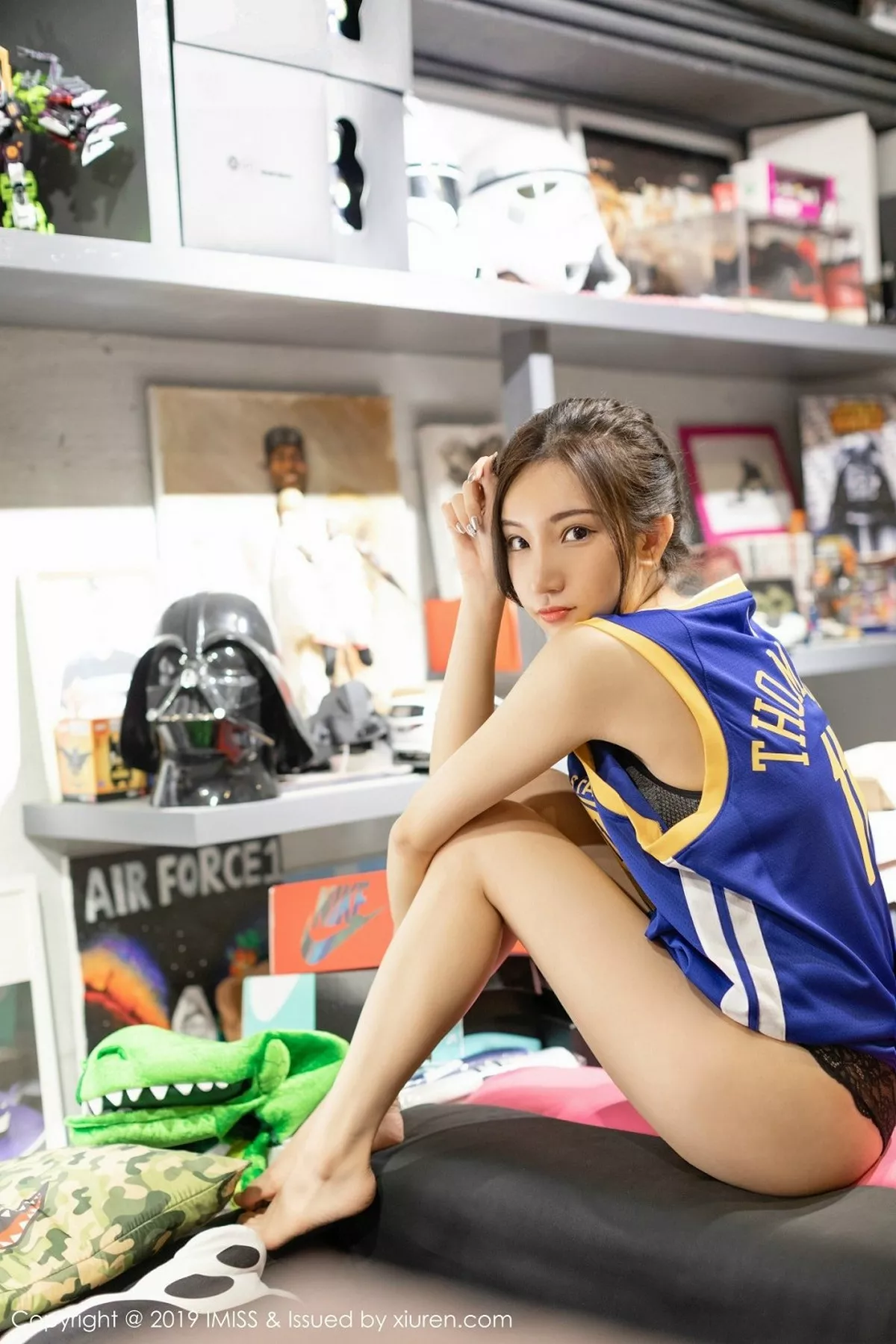 秀人集.com_[IMISS爱蜜社]Vol.338_女神小狐狸Kathryn私房黑色吊带内衣配黑丝裤袜完美诱惑写真38P