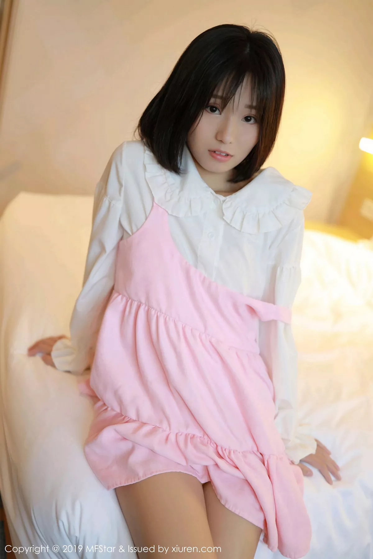 秀人集.com_[MFStar模范学院]Vol.203_嫩模仓井优香居家床上脱性感白衬衣大尺度全裸惹火诱惑写真66P